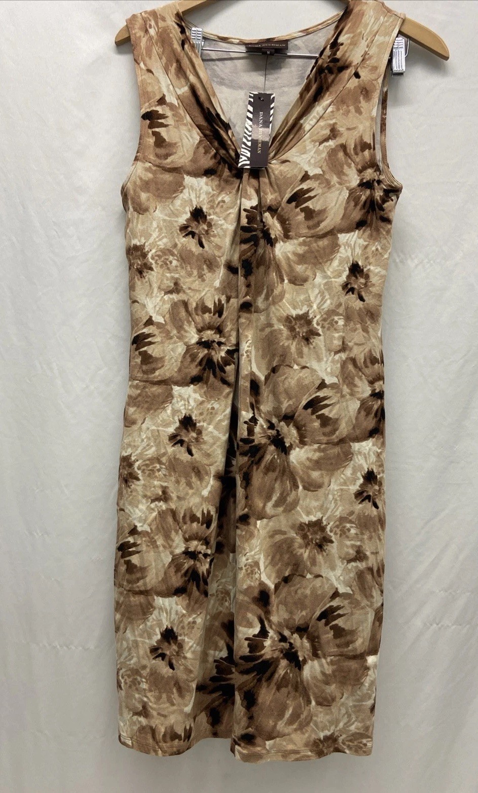 Dana Buchman Coral Sands Womans Sleeveless Dress Size Medium NWT L2
