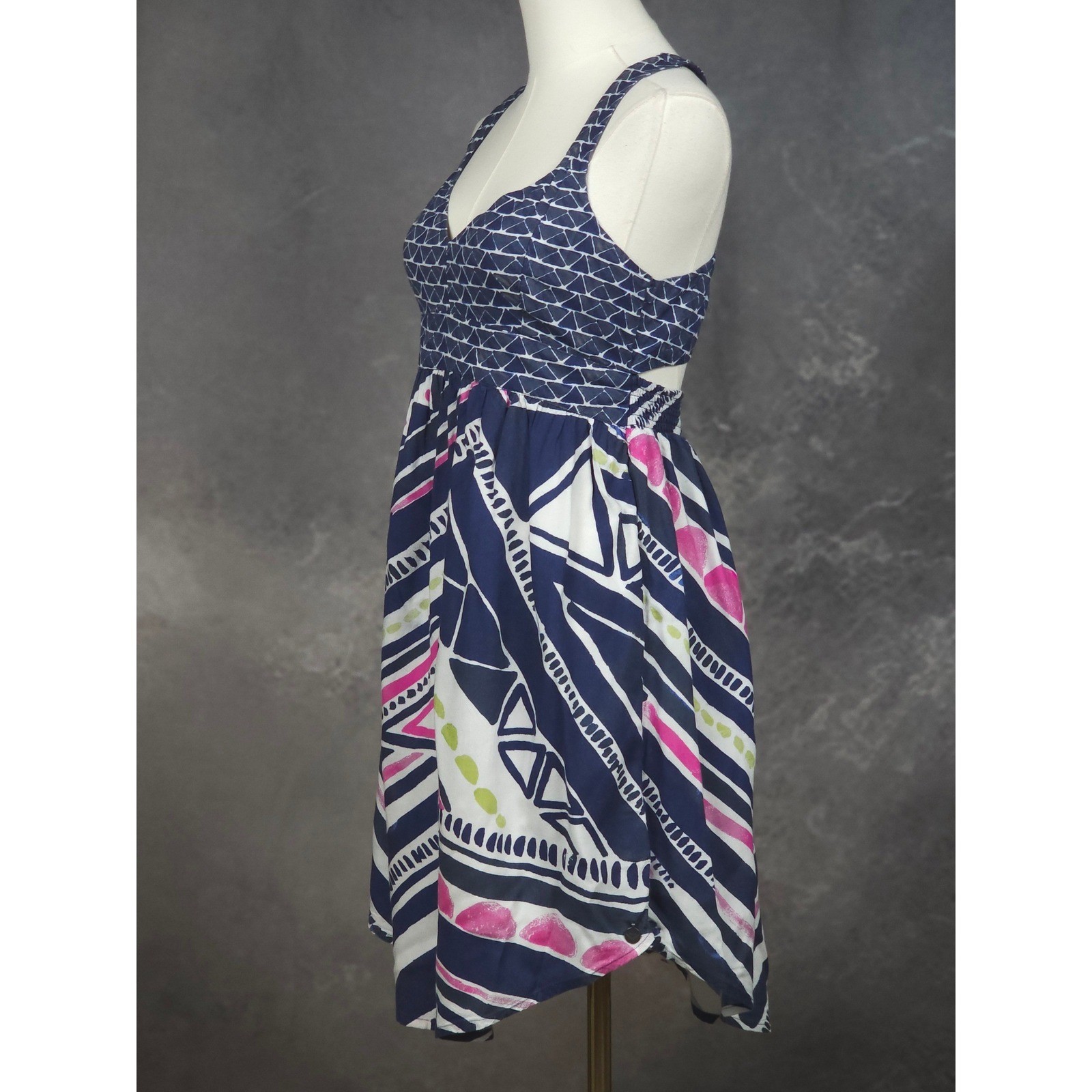 Roxy Geometric Cutout Back Mini Dress Y2K Inspired Surfcore Boho Festival M