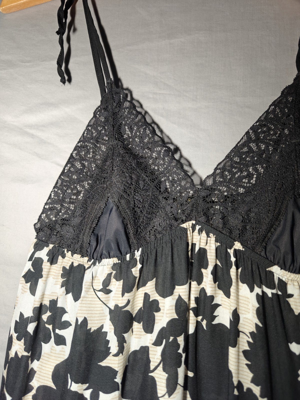 Touche Lingerie NWT Black & White Babydoll Spaghetti Strap V Neck Dress Medium