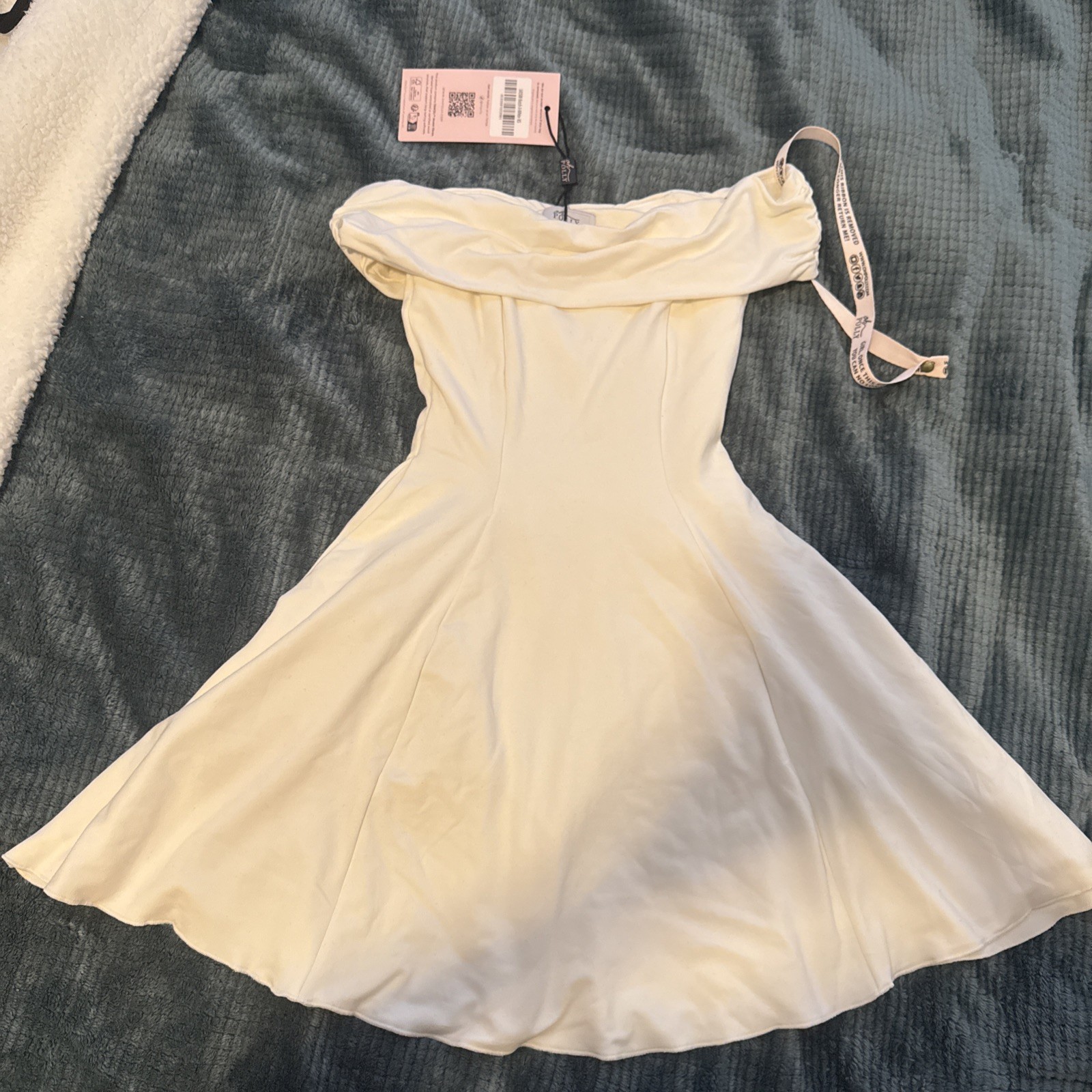 Oh Polly Jaida Modal Off-Shoulder A-Line Mini Dress in ivory – XS