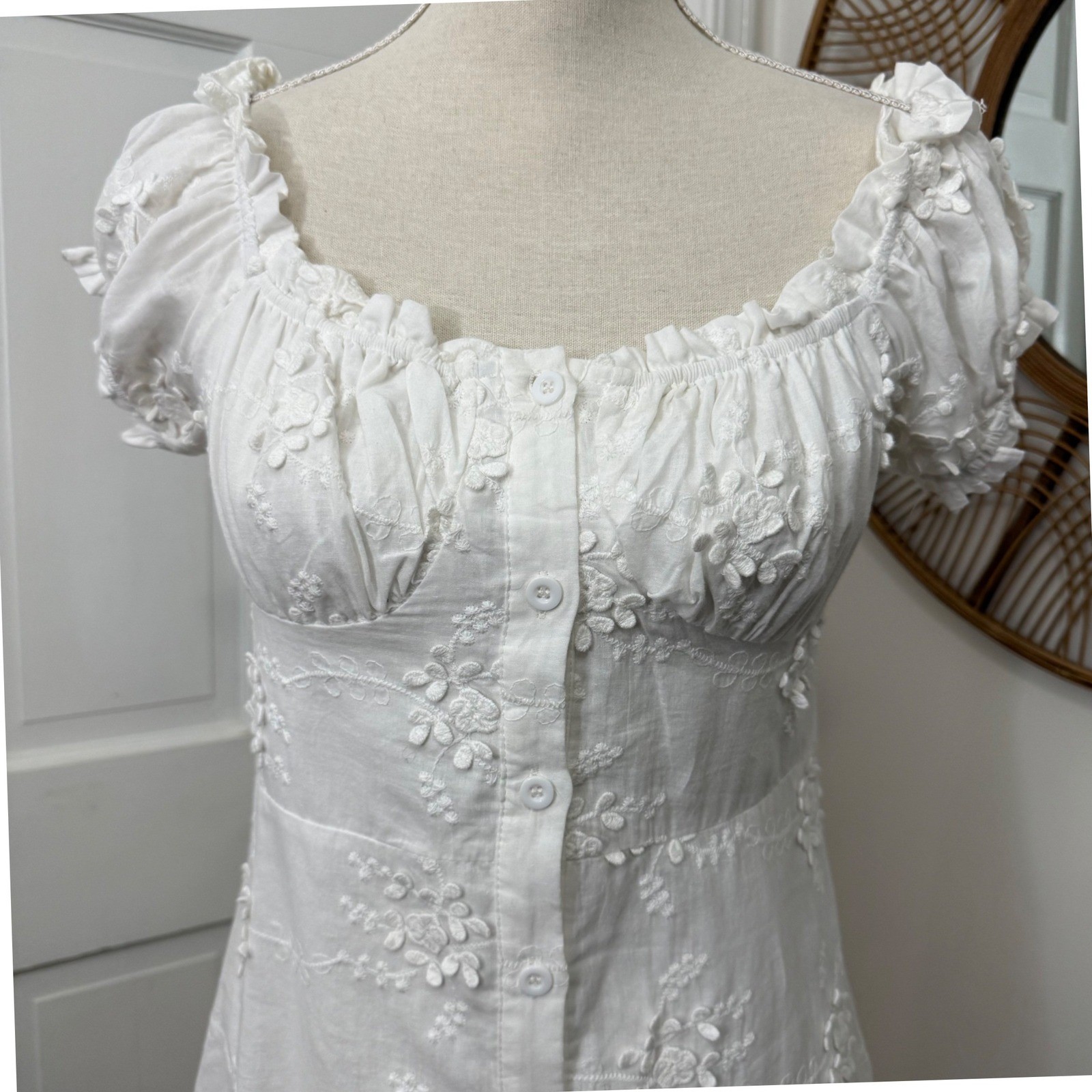 Kourt Embroidered White Mini Dress M Milkmaid LWD Boho Cottagecore Bridal Beach
