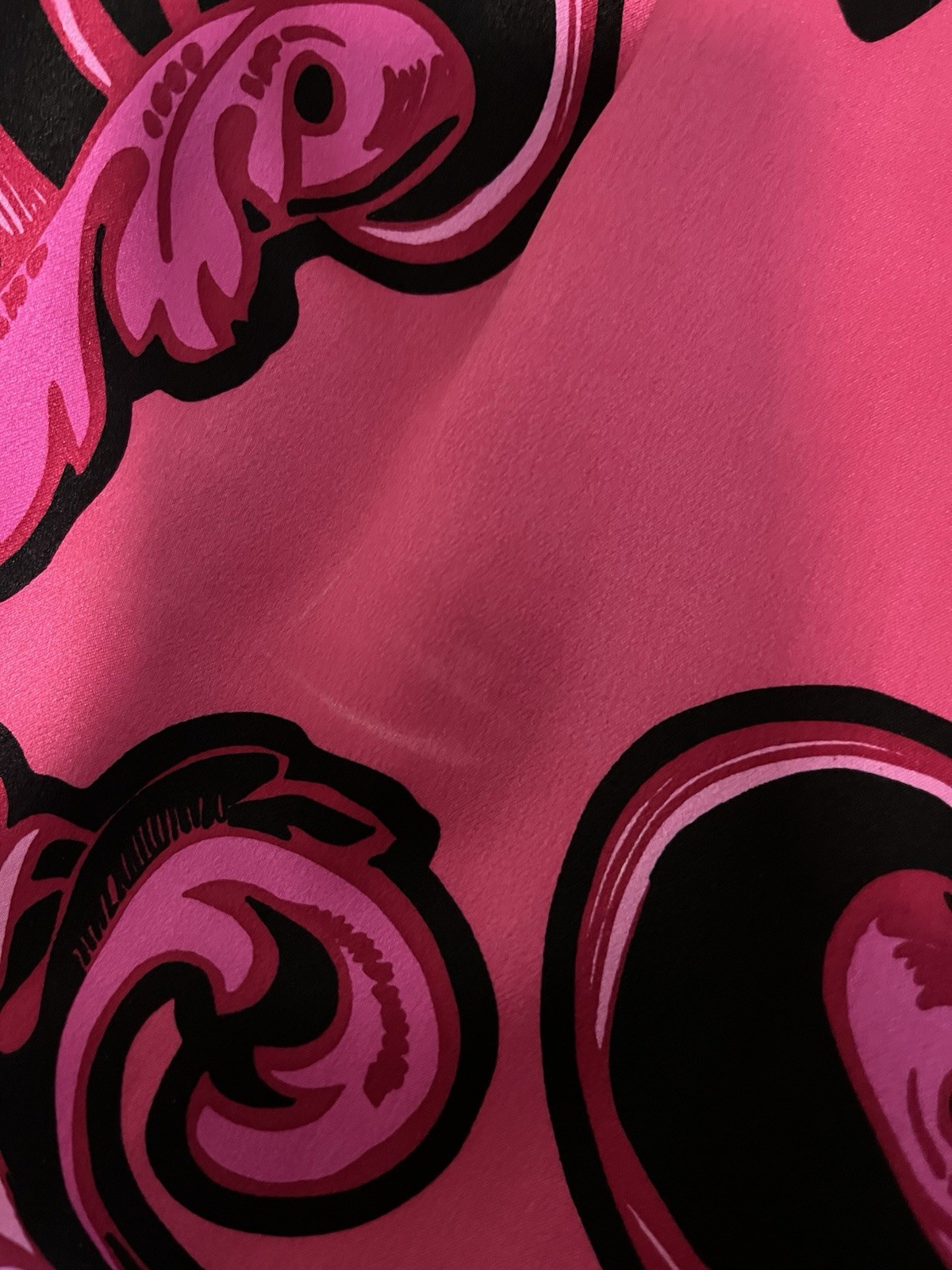Yoanna Baraschi Size 6, 100% Silk. Black and raspberry
