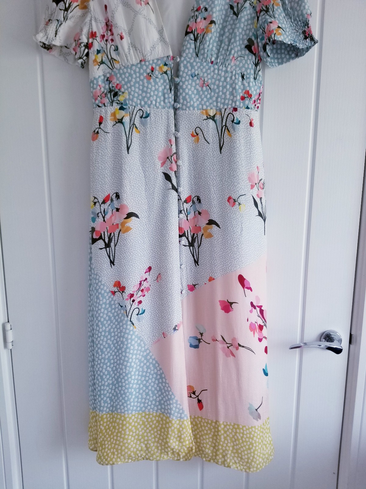 Ted Baker Patchwork Sample Dress Silk Viscose Deep V Neck Size UK 10 Floral