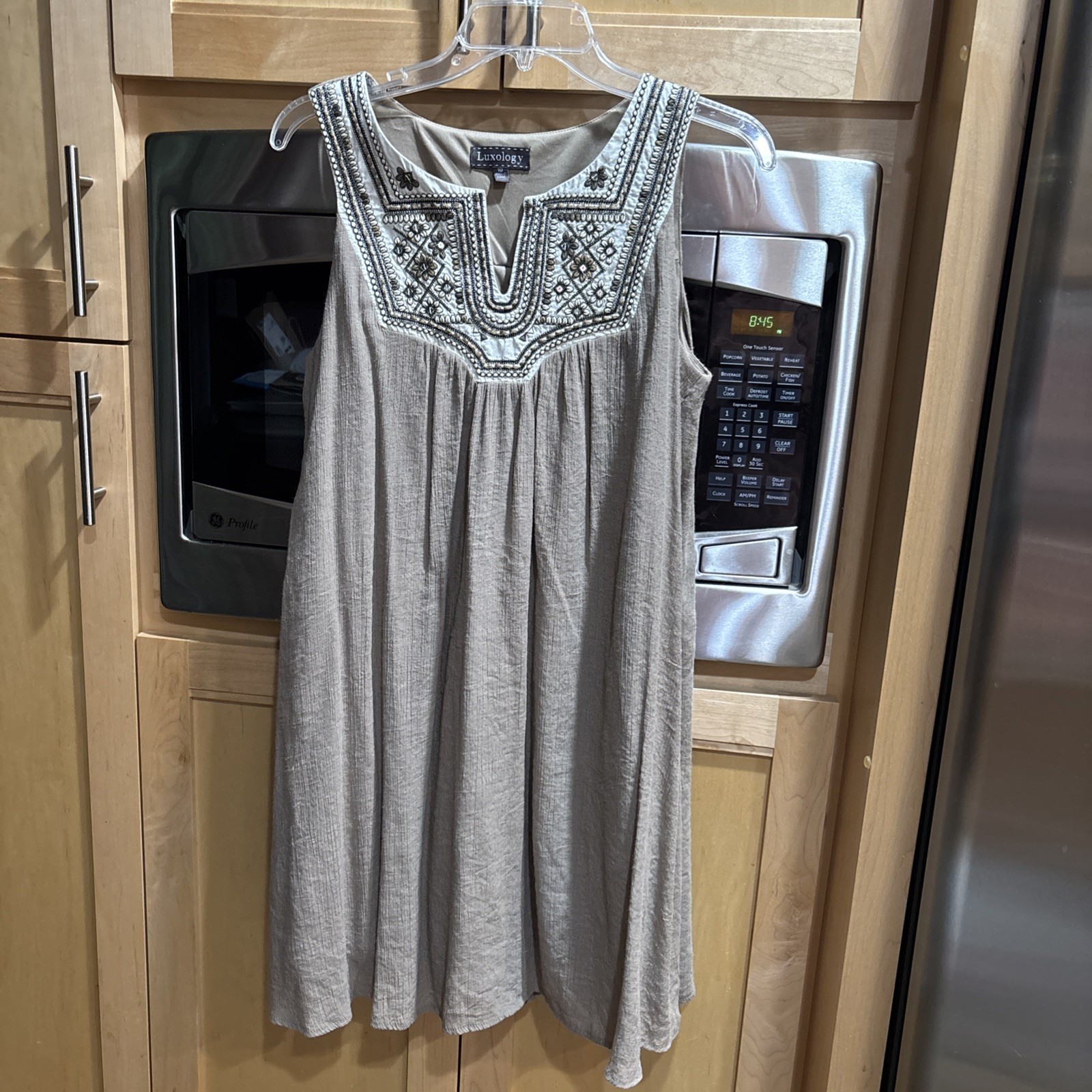 Luxology Embroidered Yolk Dress V Neck Slvless Fully Lined Lt Brown Sz 10