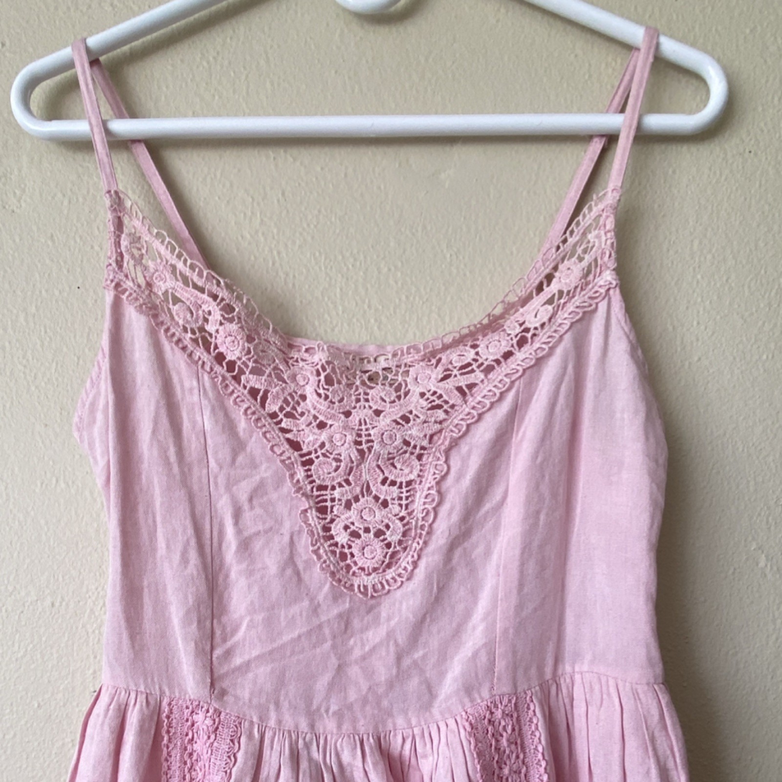 Jolie & Joy Pink Solid Lace Crochet Trim Scoop Neck Strappy Mini Dress M