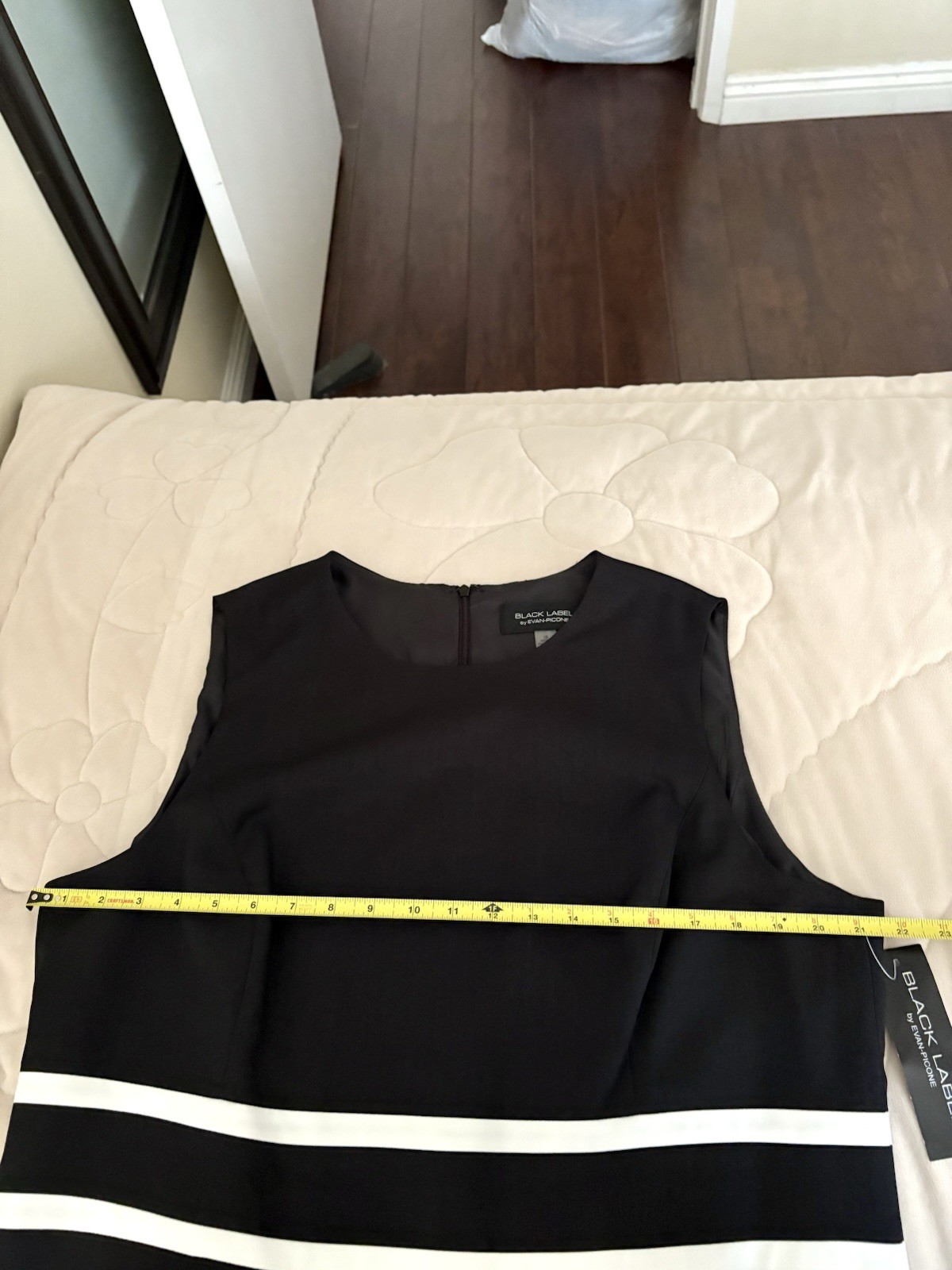 Black Label Evan Picone Women’s Black Sleeveless A-Line Straight Dress XL / 18