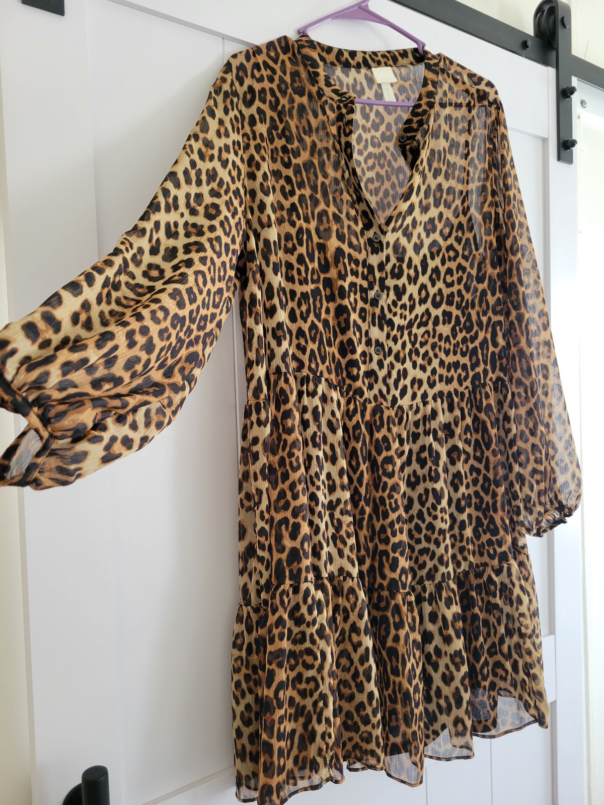H&M Leopard Print Tiered Mini Dress – Boho Long Sleeve V-Neck, Size Medium