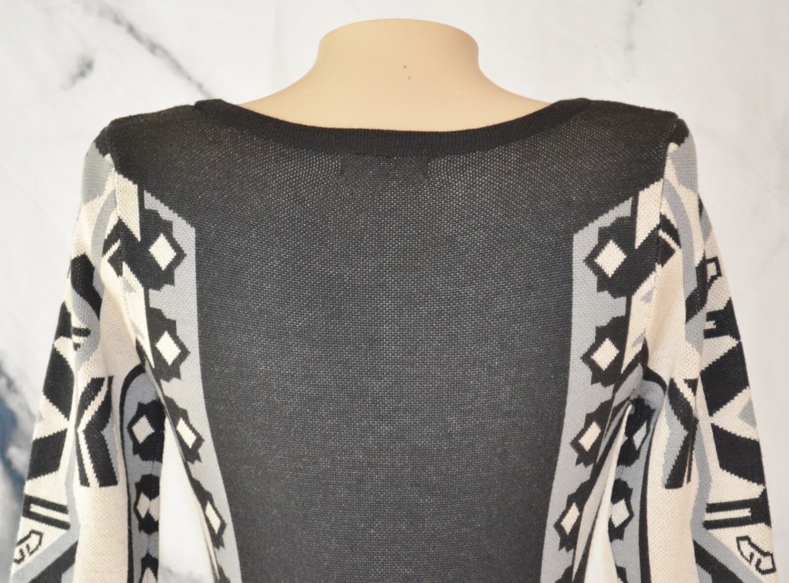 T/O SWEATERS Black Tan Gray Patterned Sweater Dress Small 3/4 Sleeves Acrylic