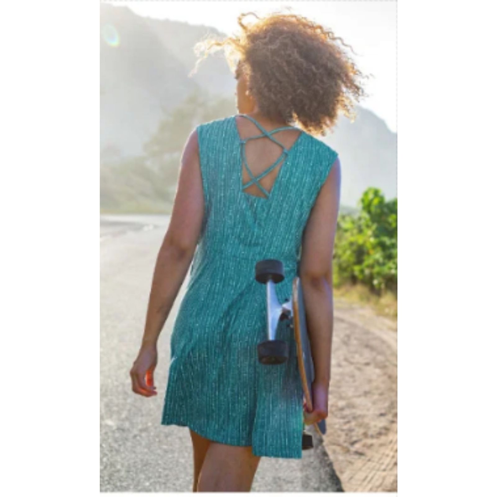 Title Nine Steadfast active dress criss-cross womens medium