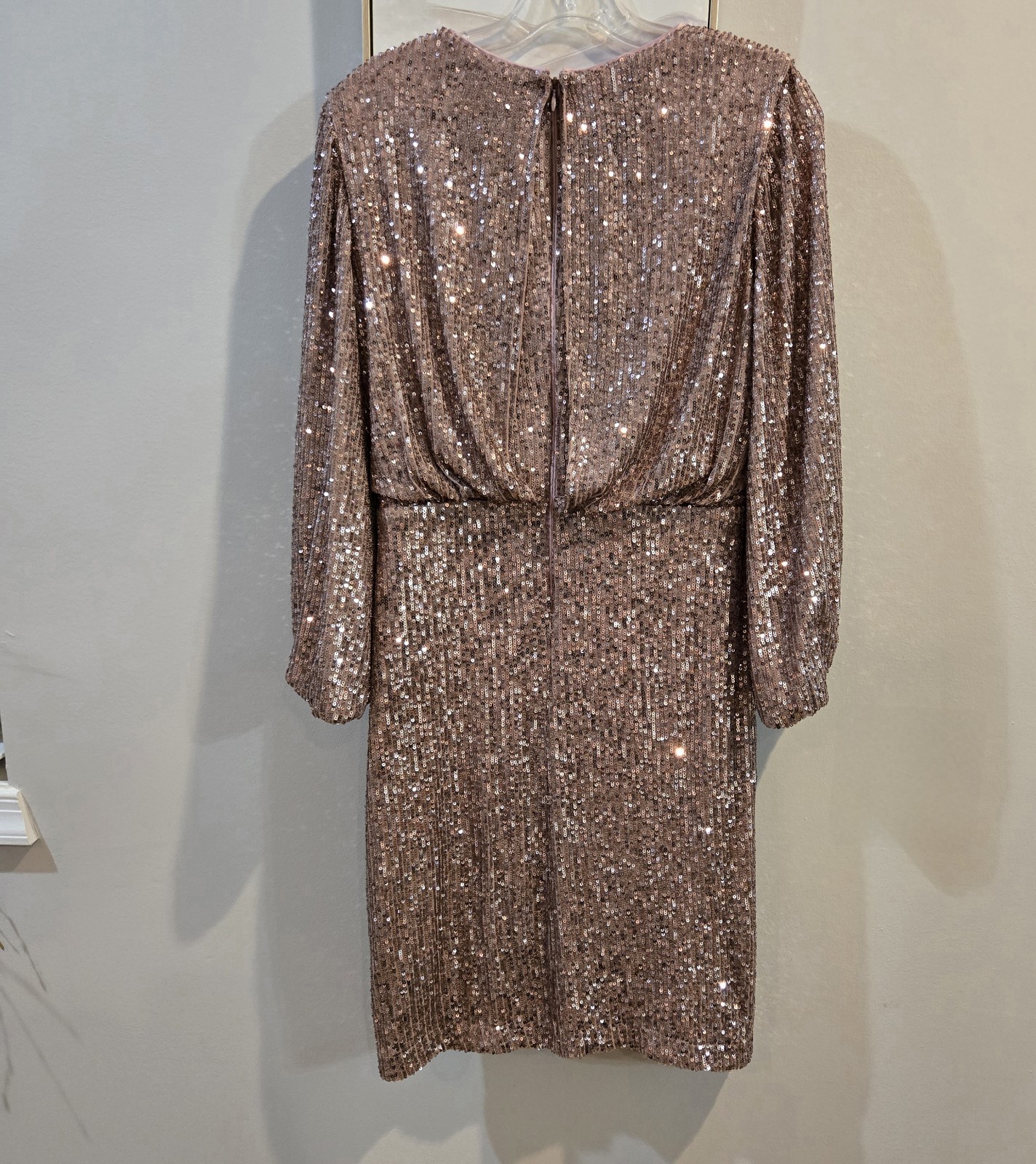 Eliza J Cocktail Sequin Mini Dress~ Rose Gold V-Neck Sheath/Balloon Sleeves NEW