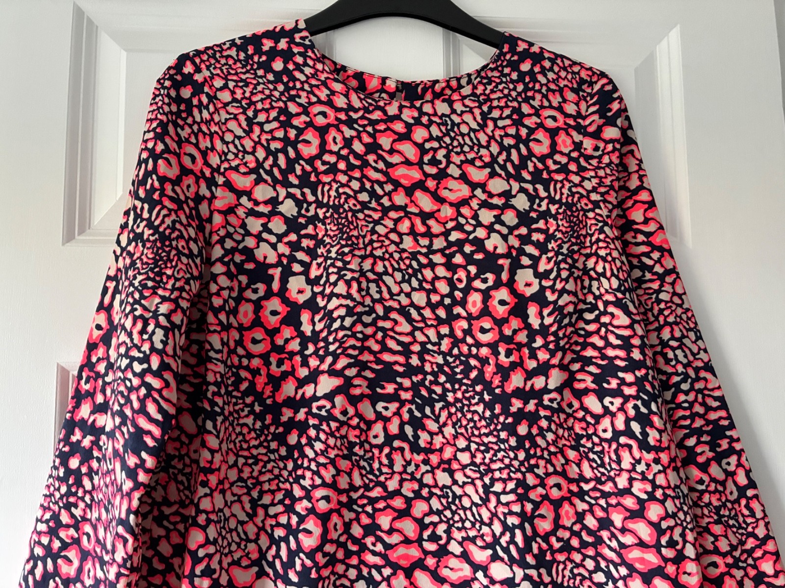 Topshop Neon Leopard Print Shift Dress – size 10