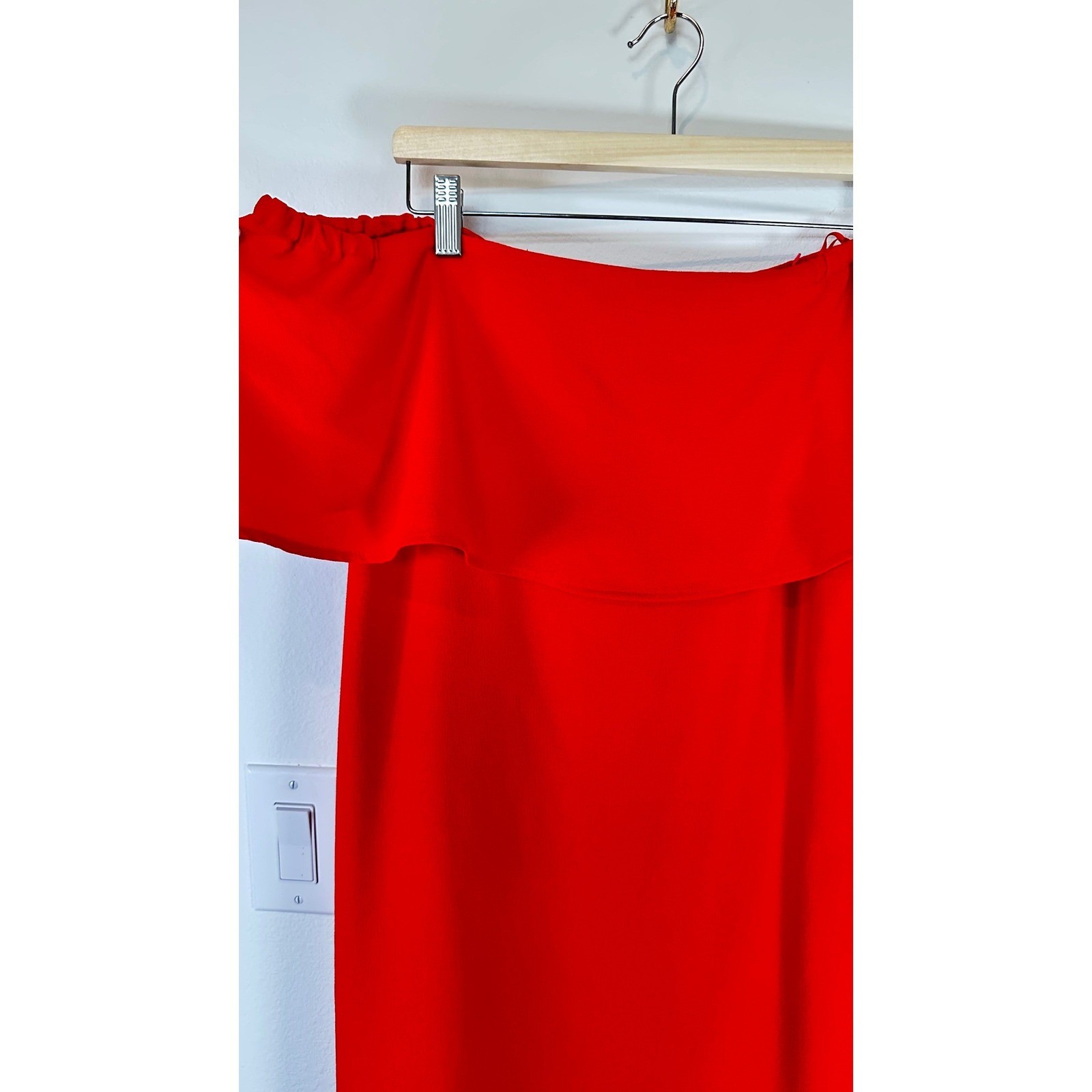 NWT Charles Henry Off Shoulder Dress Womens M Red Crepe Flounce Party