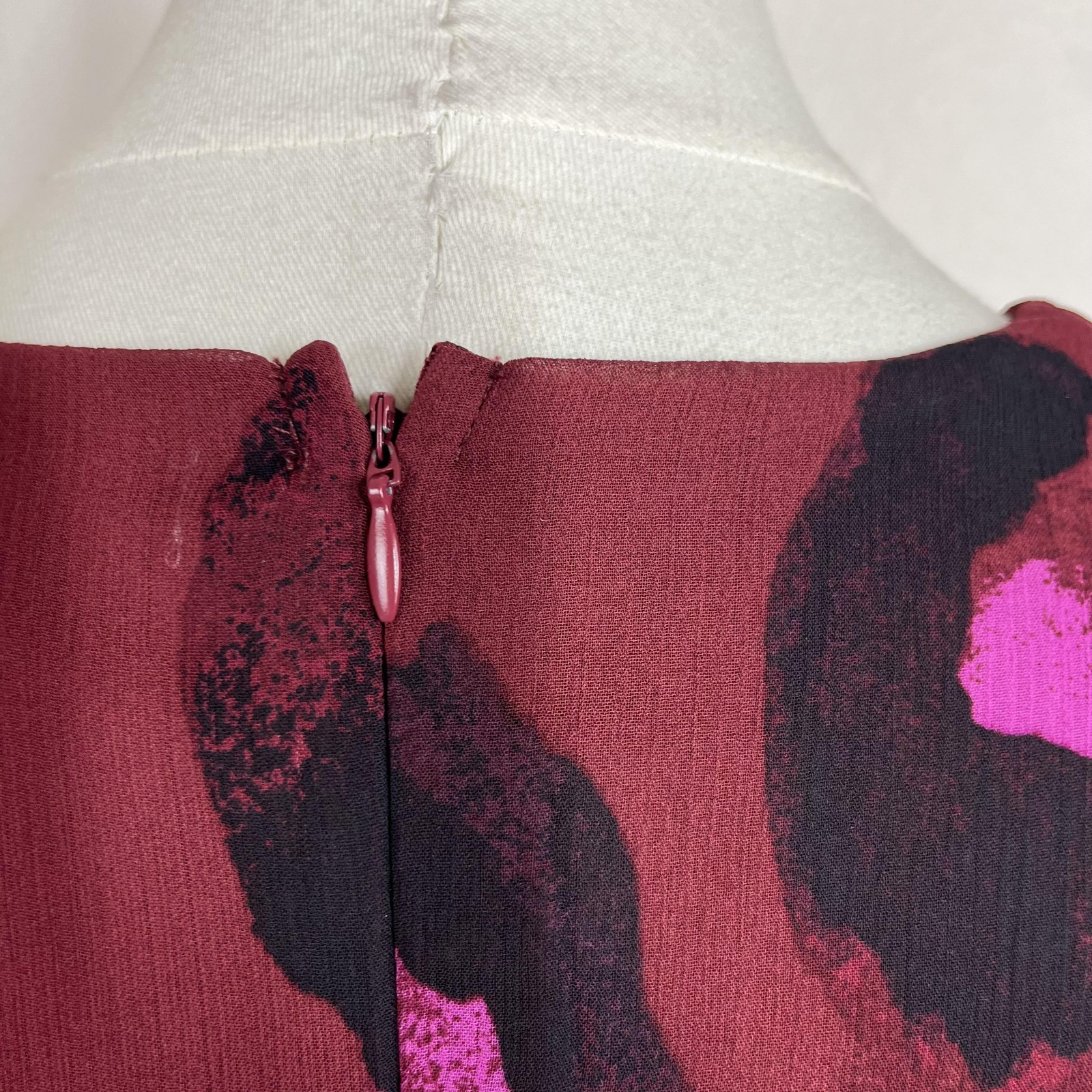 Love Fire Dress Womens Small Red Animal Print Wrap Ruffle Mini Party Cocktail