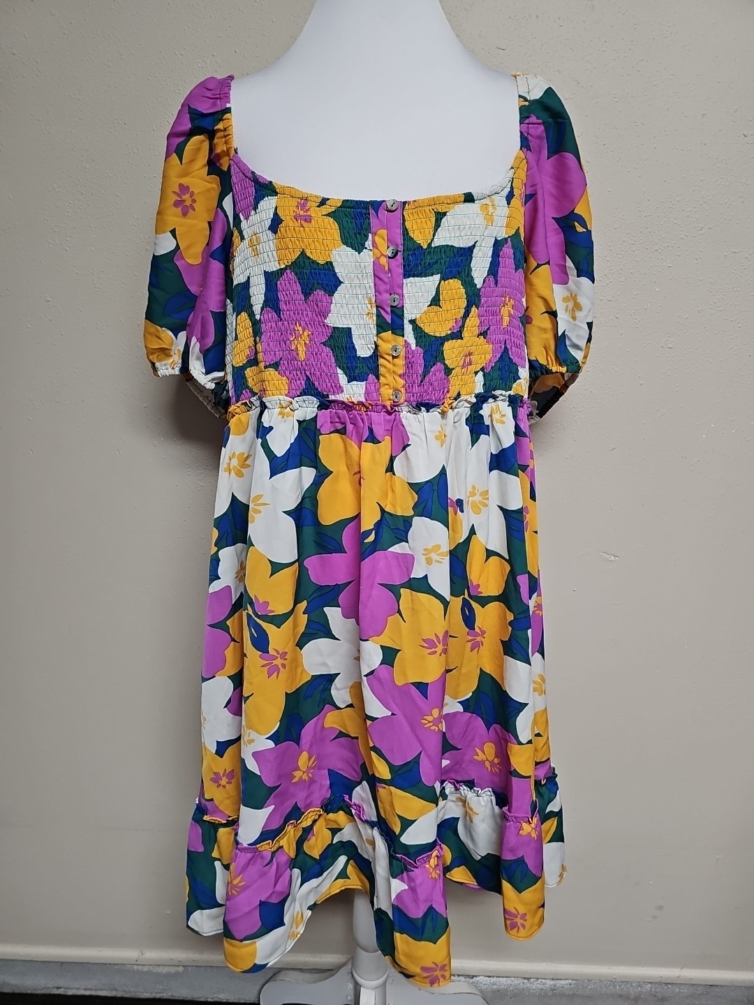NWT FIRST LOVE BY LOVELYN Women’s Plus Dress Smocked Multicolor Floral.Size 3X
