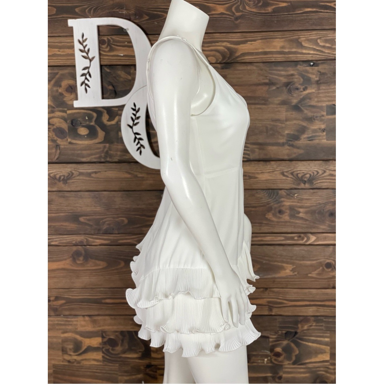 Do + Be | Wavy Ribbed Textured Ruffle Tiered V-Neck White Mini Dress Bride To Be