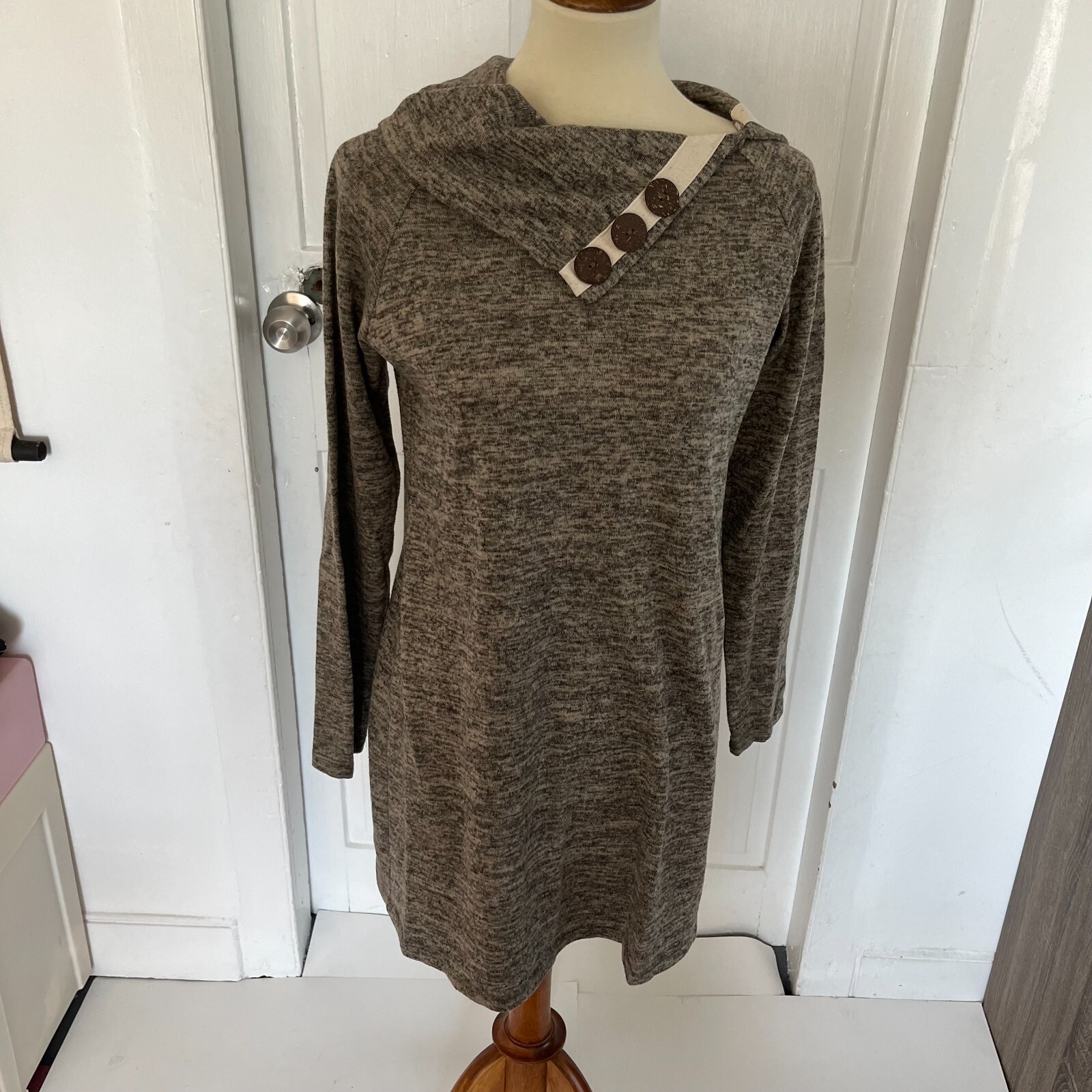Wanna B Long Sleeve Dress Brown Heathered Size M Cowl Neck Buttons Grey EUC