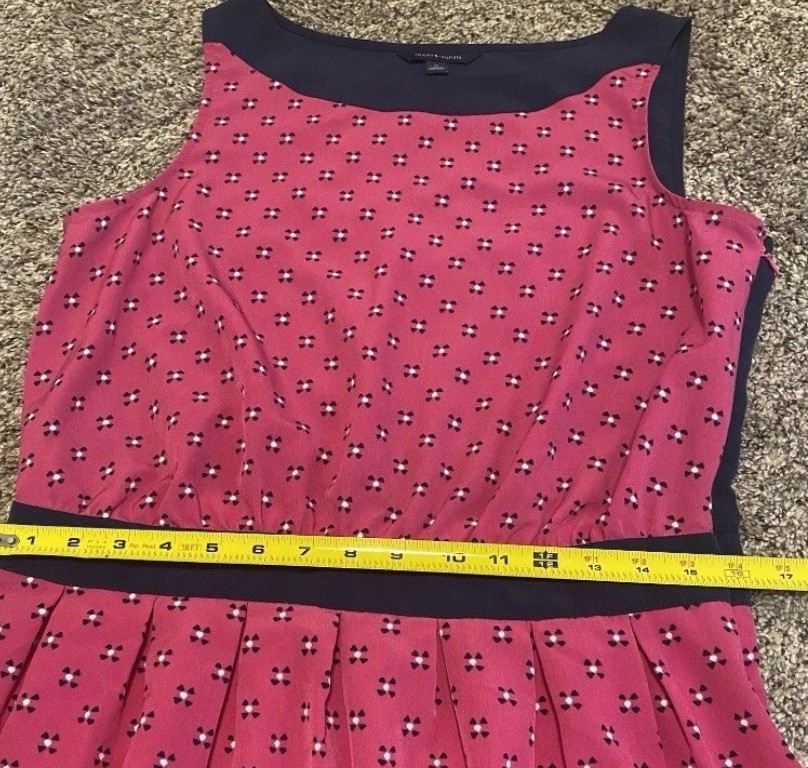 Tommy Hilfiger Side Zip Lightweight Lined Dress Womens 12 Pink Blue EUC