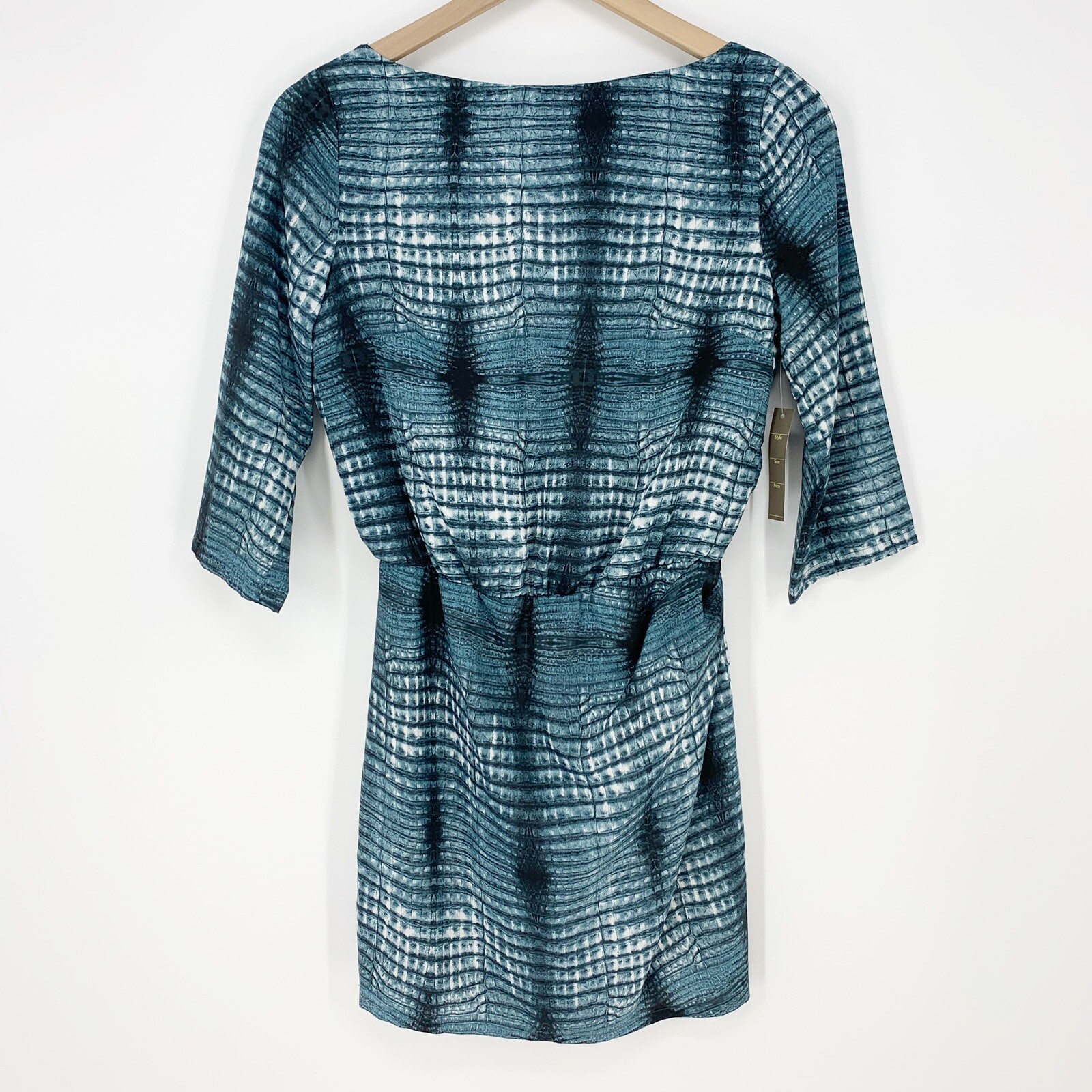 Charlie Jade Dress XS Womens Mini Sheath Printed 3/4 Sleeve Cut Out Draped Back