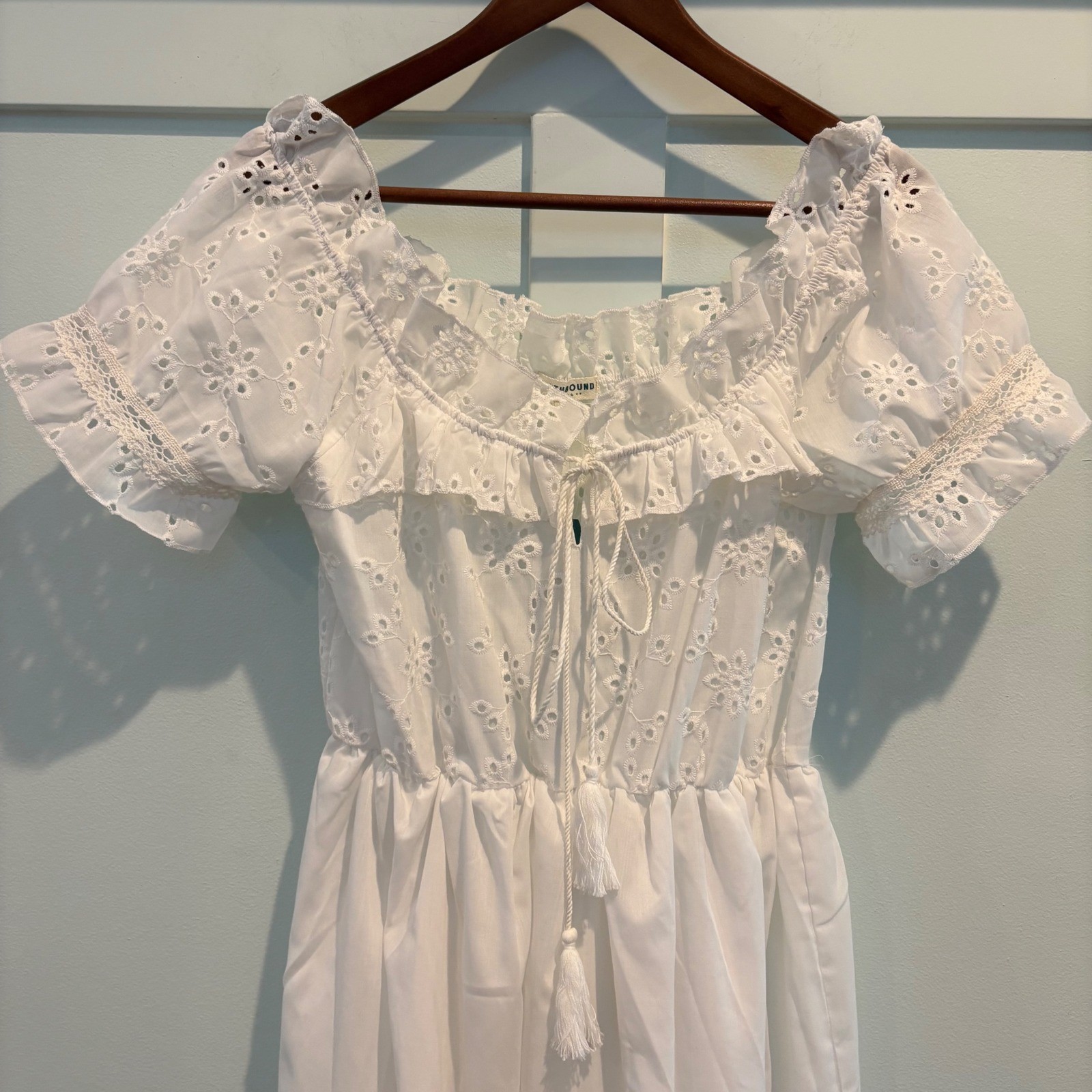 NWT Earthbound Trading Co Eyelet Midi Dress Large White Off Shoulder Tassel Tie