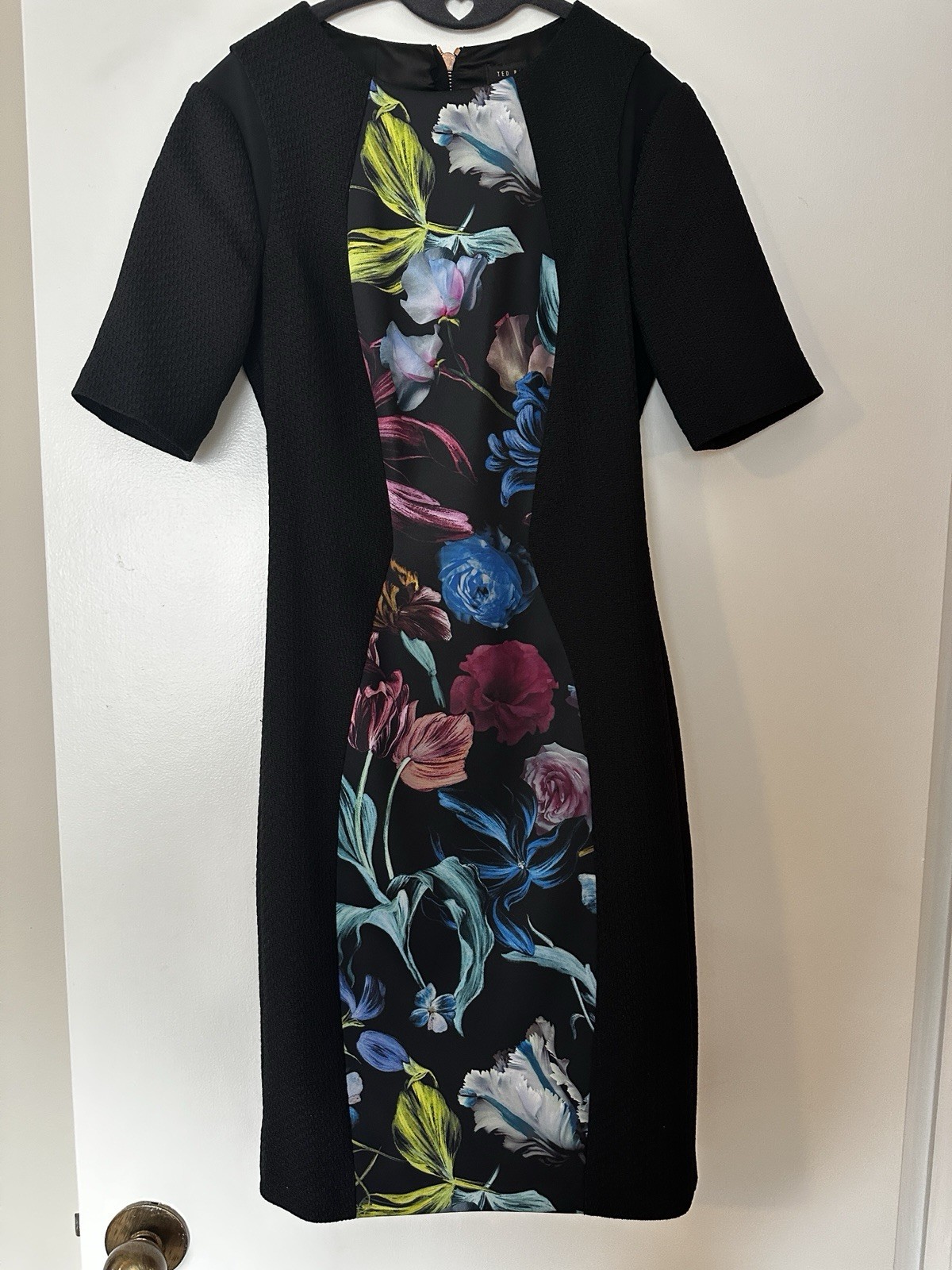 Ted Baker London Black Floral Sheath Scuba Dress Roses Peonies, Size 1, US 2/4