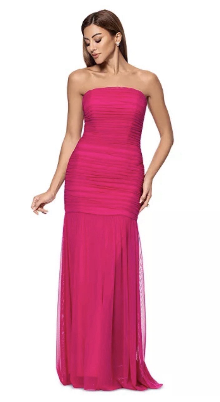 XSCAPE gown allover ruched bodice and straight neckline Size 10 Pink Flowy