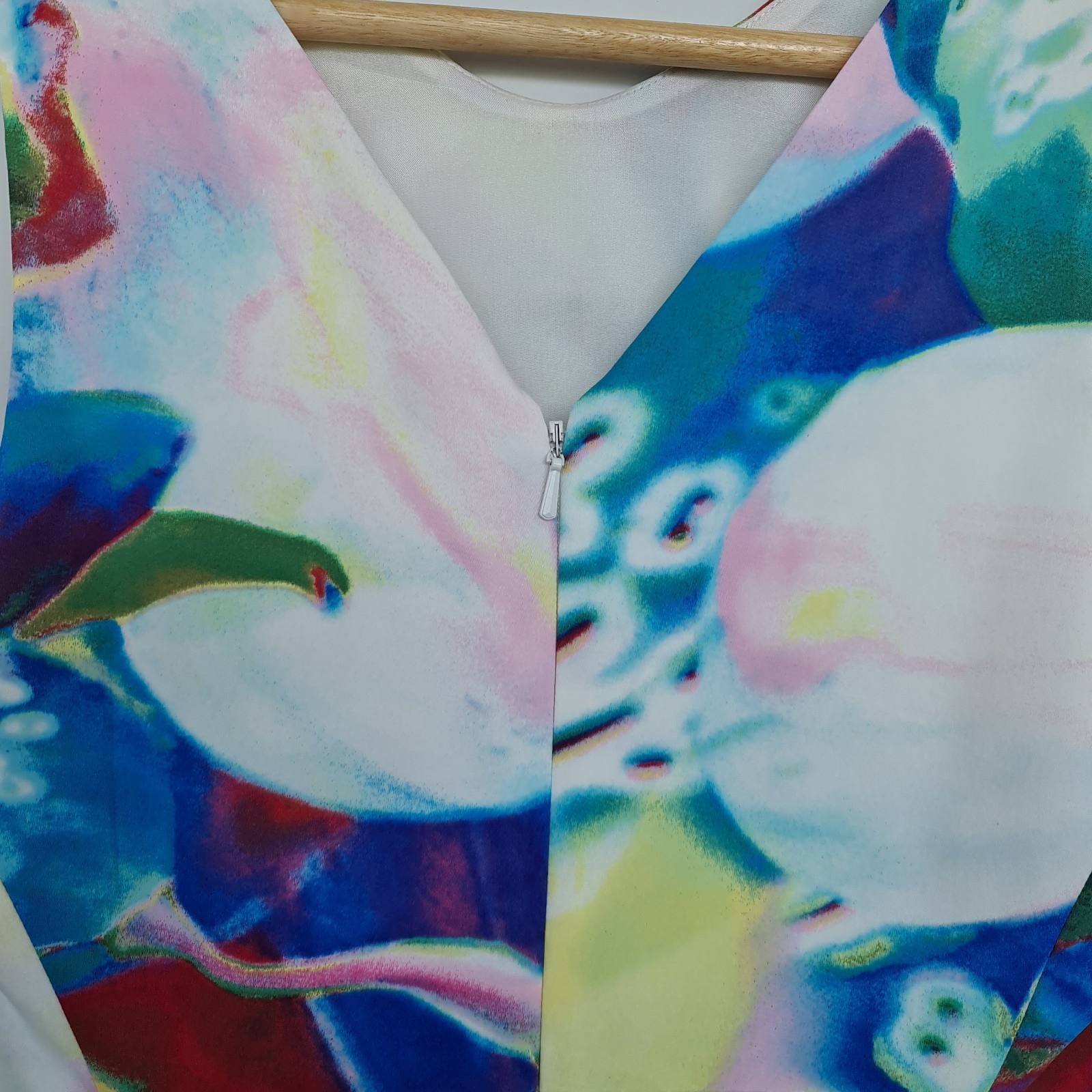 Karen Millen Women’s Multicoloured Floral Orchid Bodycon Midi Dress – Size 10/12