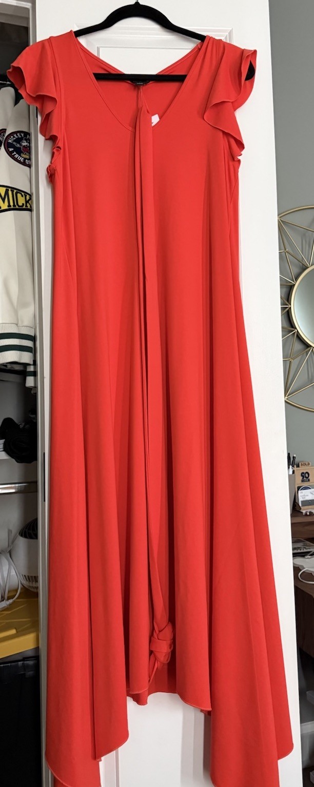 Beautiful And Taylor Flowing Dress