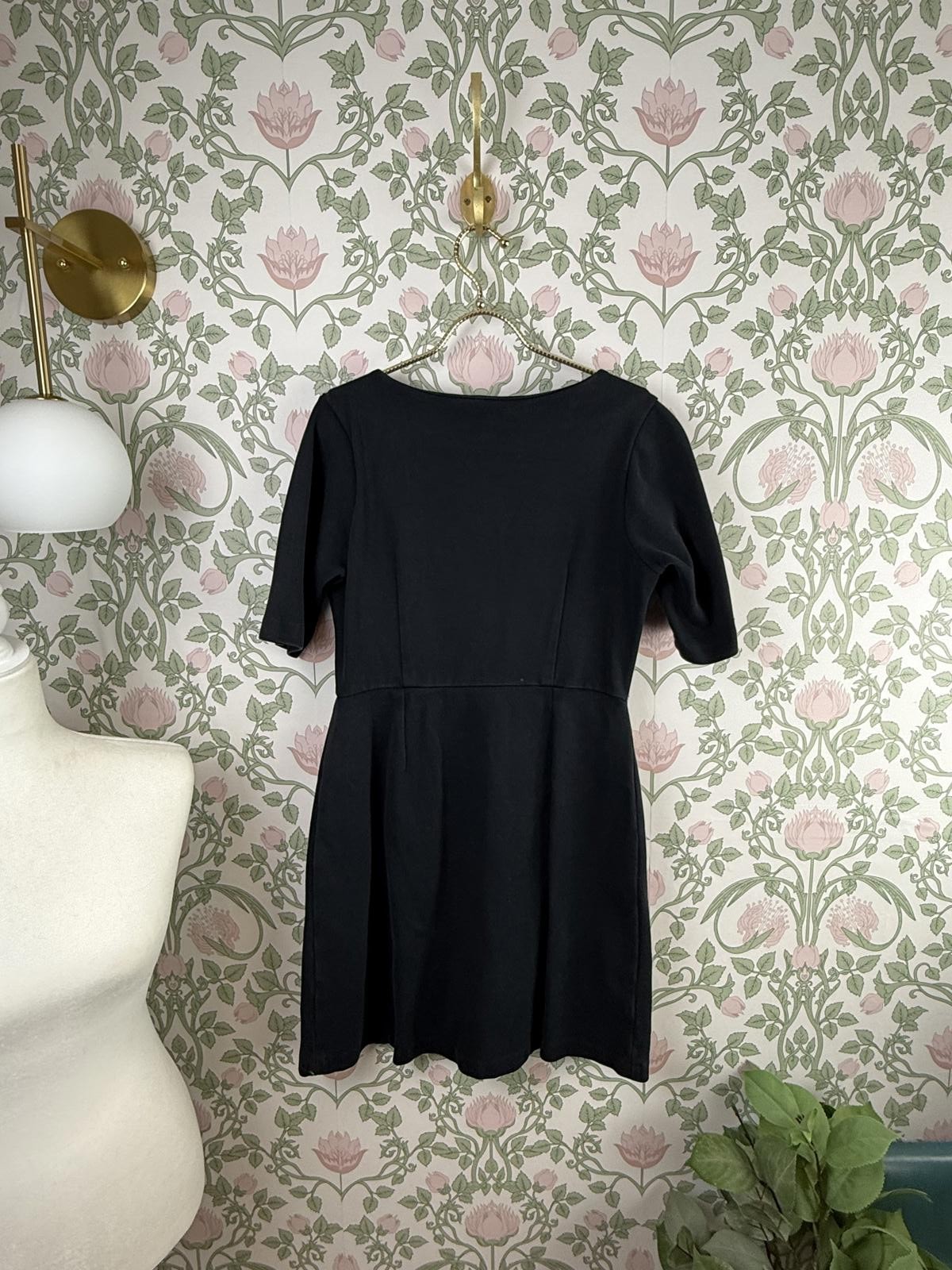 BODEN Black Audrey Pointe Sheath Button Above the Knee Length Dress – Size – 12