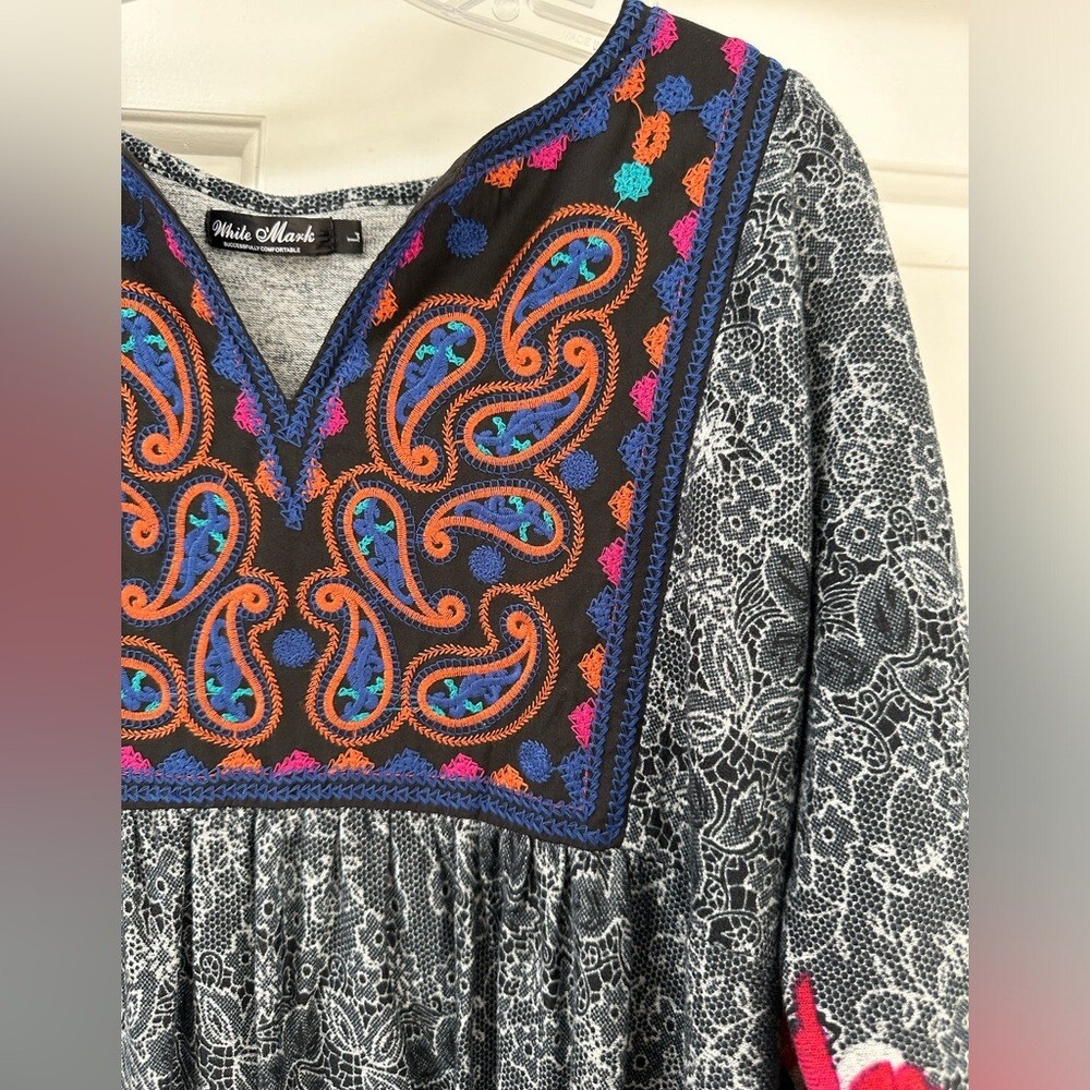 White Mark Tunic shift dress Size L Embroidered Soft Fabric Multi Colored Boho