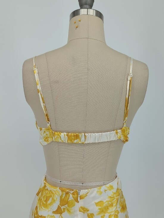 00556 All About May Floral Satin Midi Dress Yellow size 2 sexy evening wedding