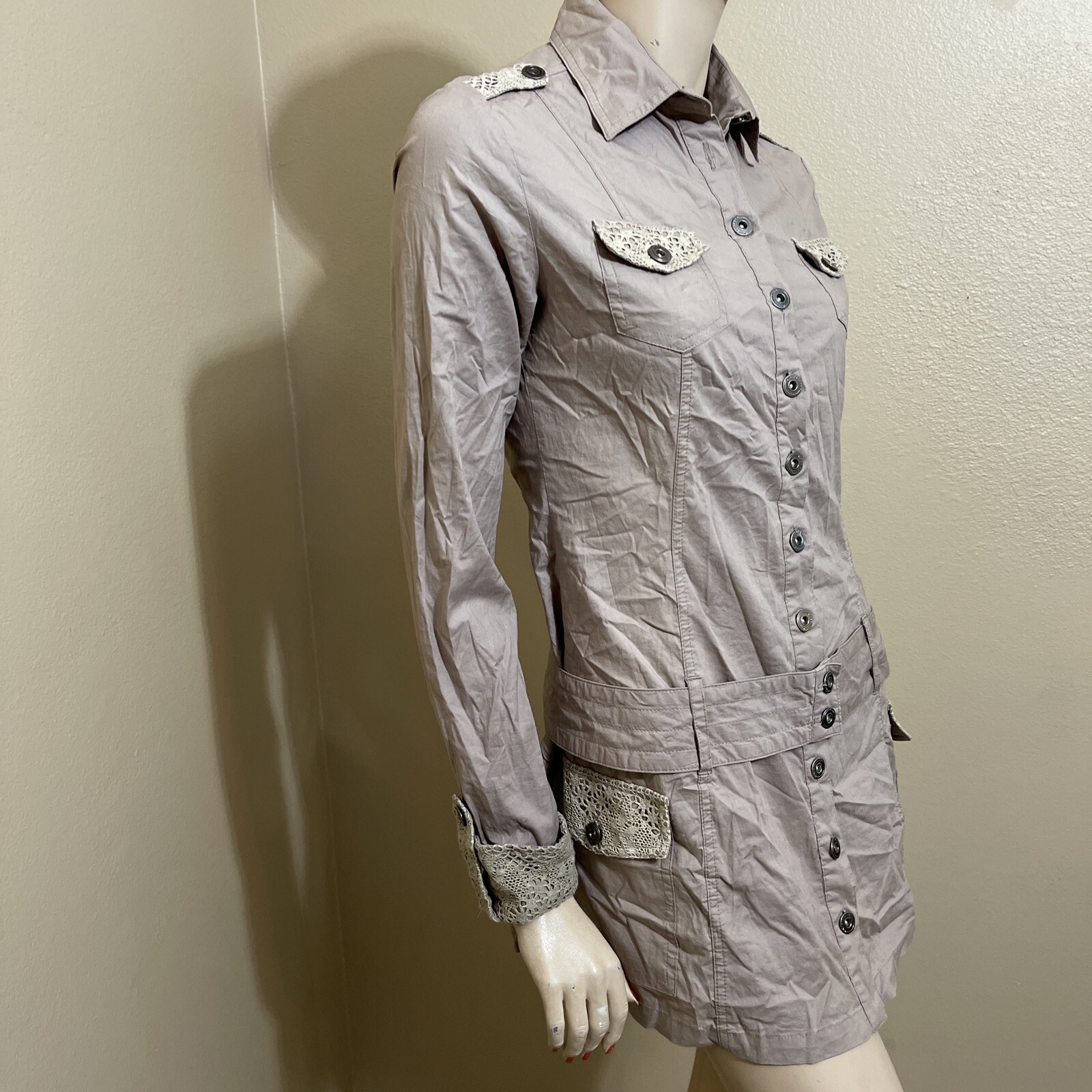 Women’s Beige Cotton Casual Collared Belted Lace Pickets Size S Button-up Dress