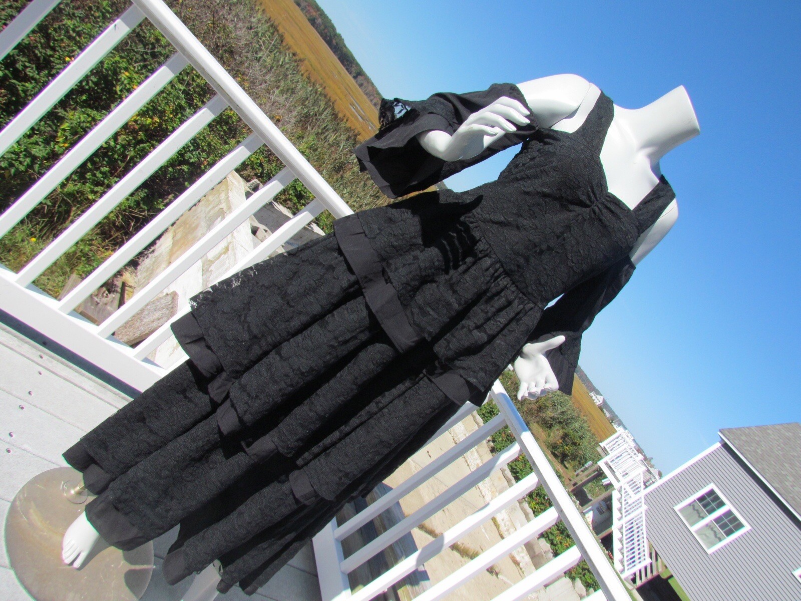 NEW M Pyramid Collection dress black lace wench Ren fair costume gothic sexy hot
