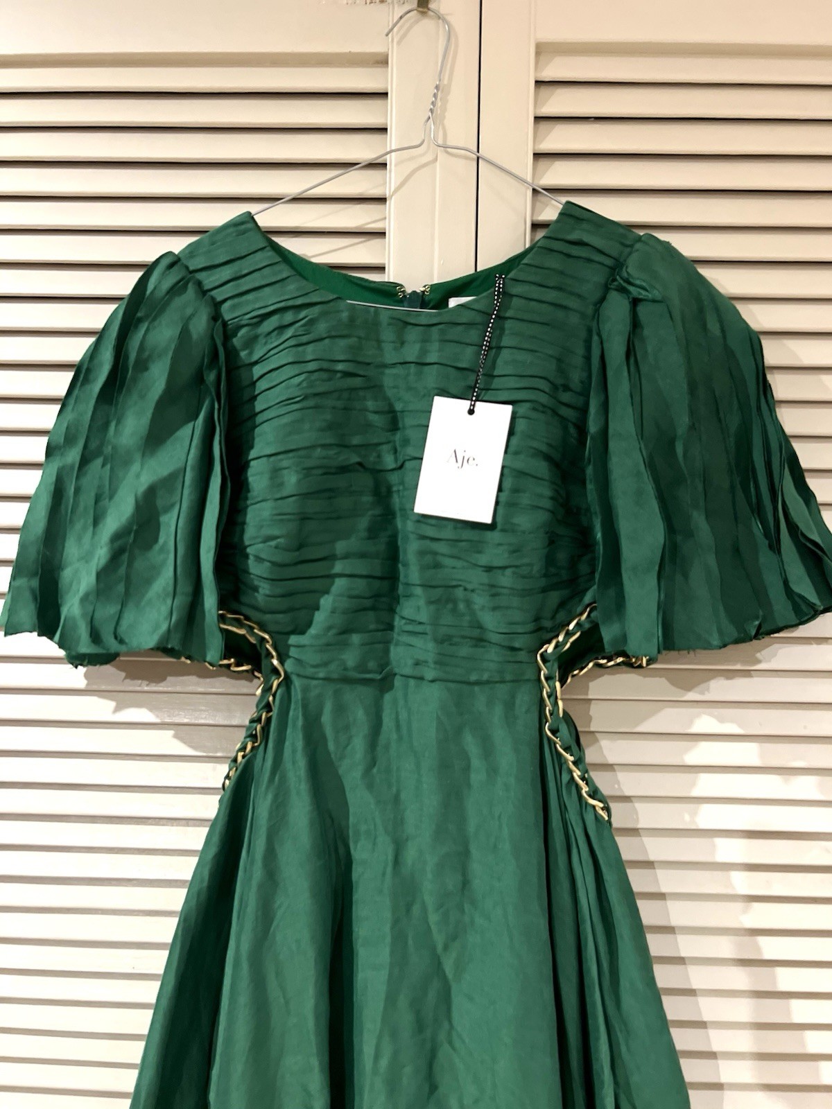 New! Versatile AJE “Monica” Chainlink 💚💚💚 Dress – size 14