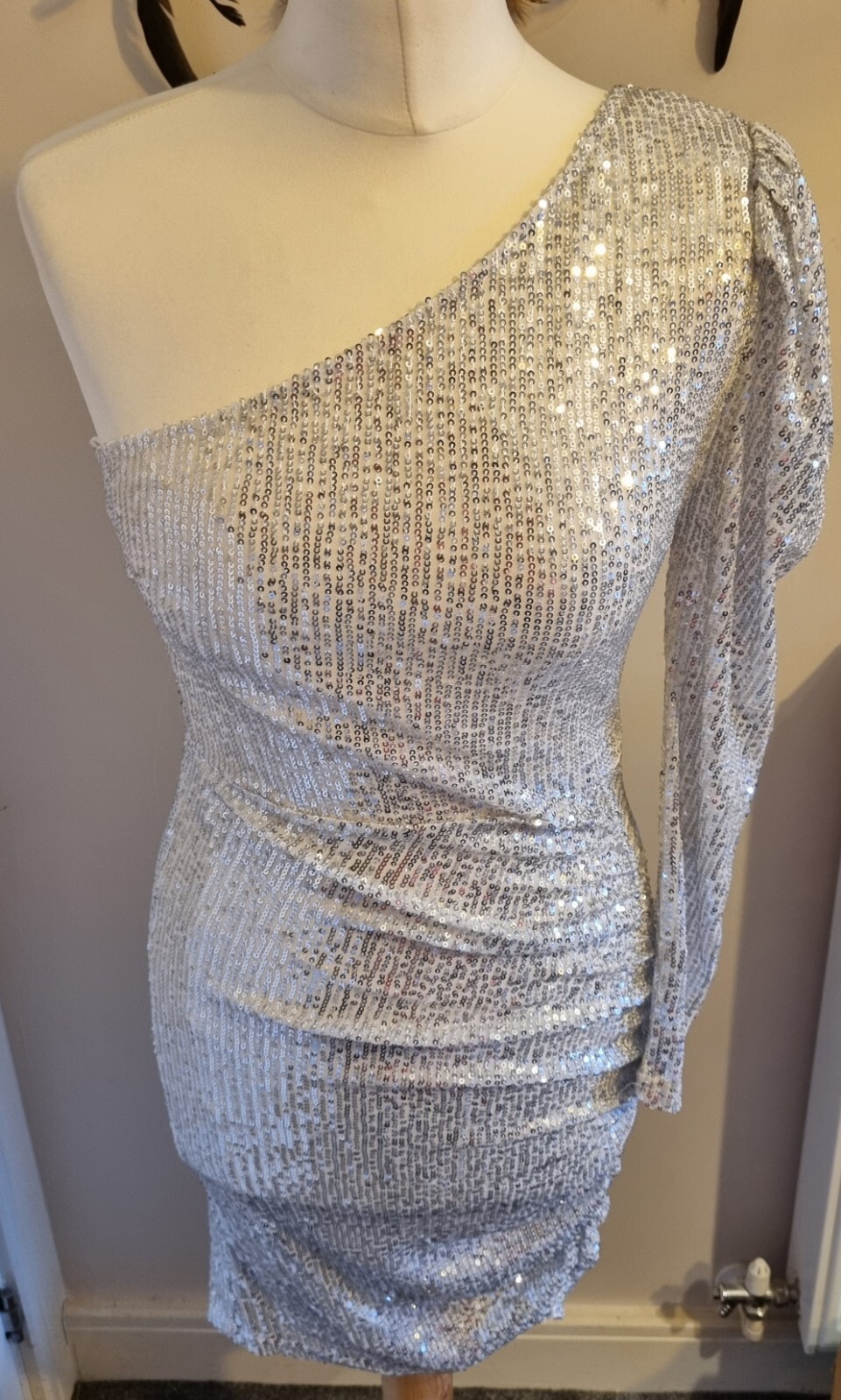 Ladies Silver Sequin One Shoulder Dress By Giorgia Fashion Size Medium
