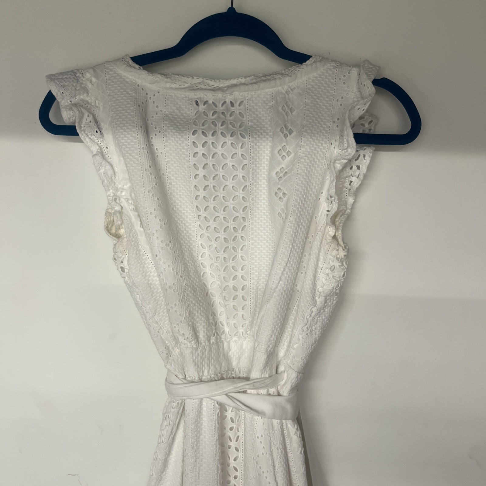 JCrew White Eyelet Wrap Dress Size 2 Cotton Flutter Sleeve Cottagecore White
