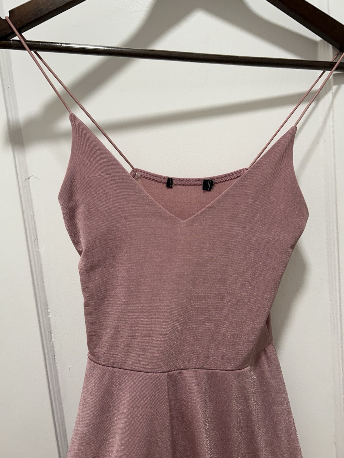 Womens Size 2 Pink Solid Fit & Flare Hi-Low Dress V-Neck Sleeveless Straps