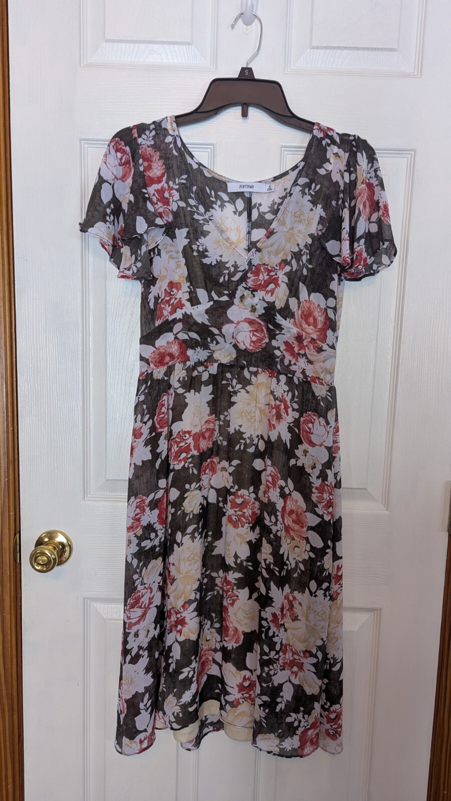 Just Fab Dress Sheer Outer Gray Beige Pink Floral V-neck Knee Length SS Euc Sz S