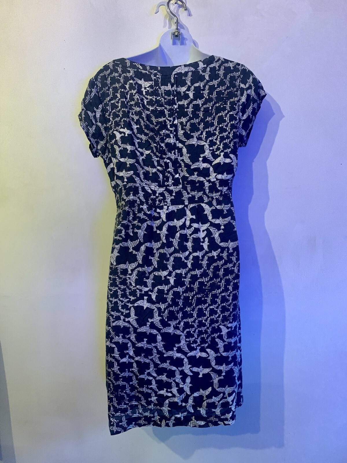 WHITE STUFF, Dark Moonlight-Dove Print-V Neck-Short Sleeve-Lined-Dress. Size 8