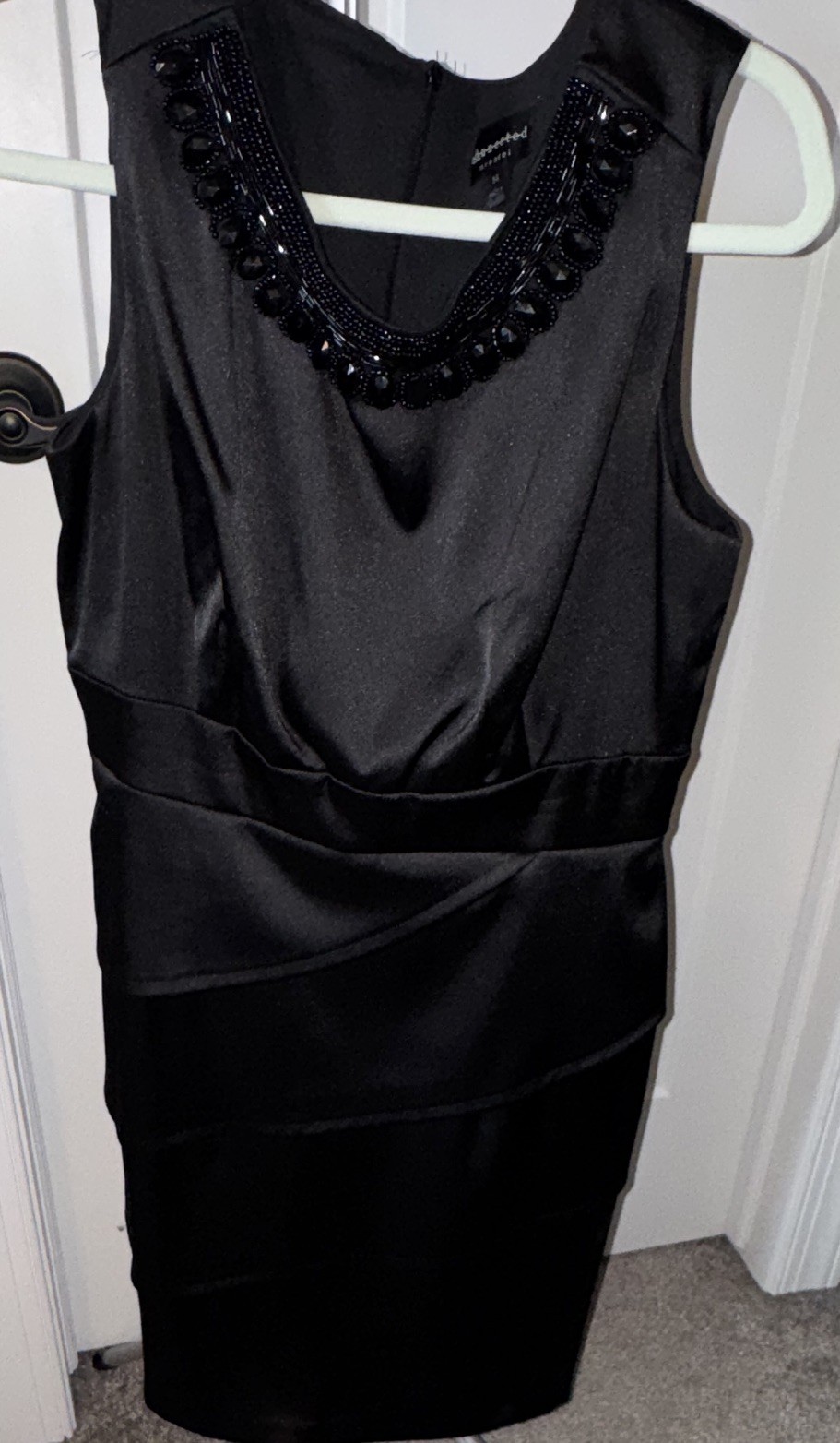 Connected Black Solid Sheath Dress 14 V-Neck Beaded Satin Zip Party Cocktail