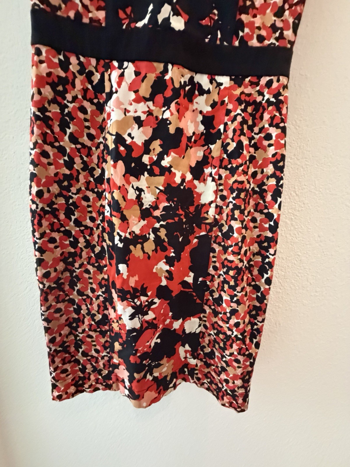 French Connection Black/Red/Orange Abstract Multicolor Knee Length Dress Sz 0