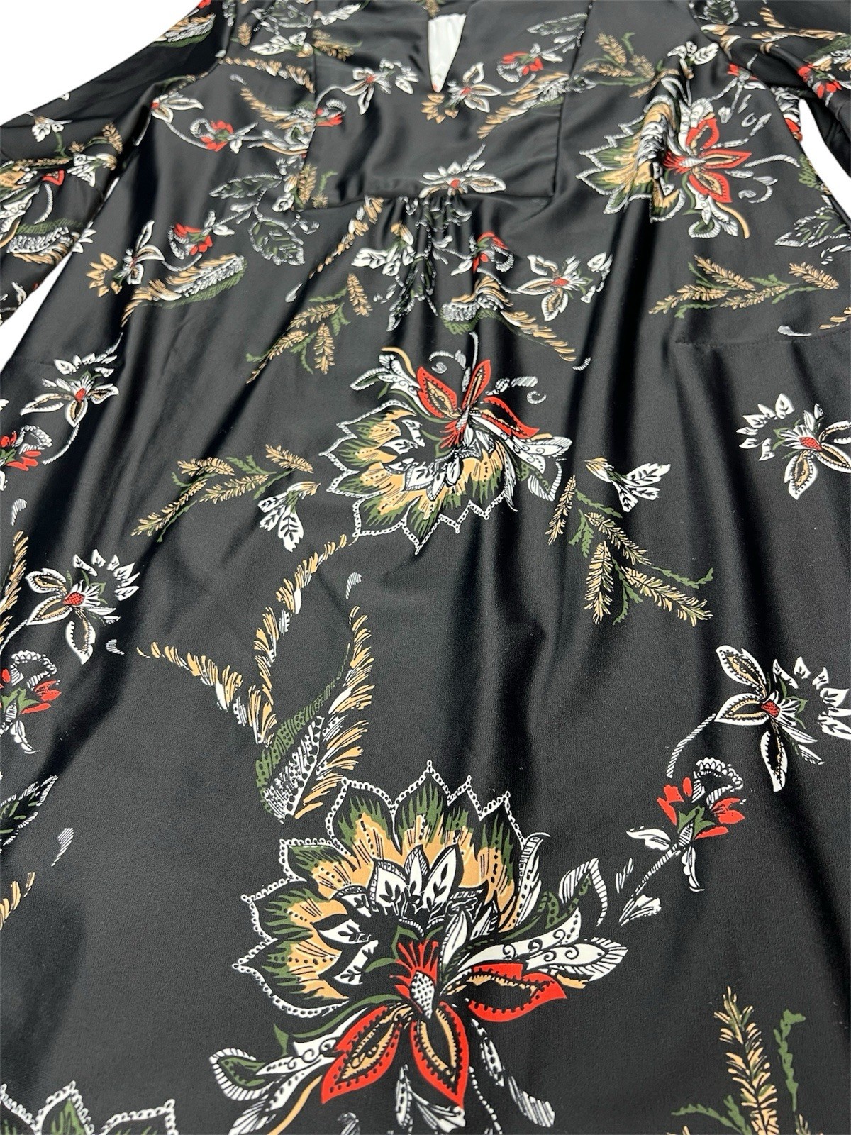 Jude Connally Shift Dress V-Neck 3/4 Bell Sleeve Floral Black Multicolor S