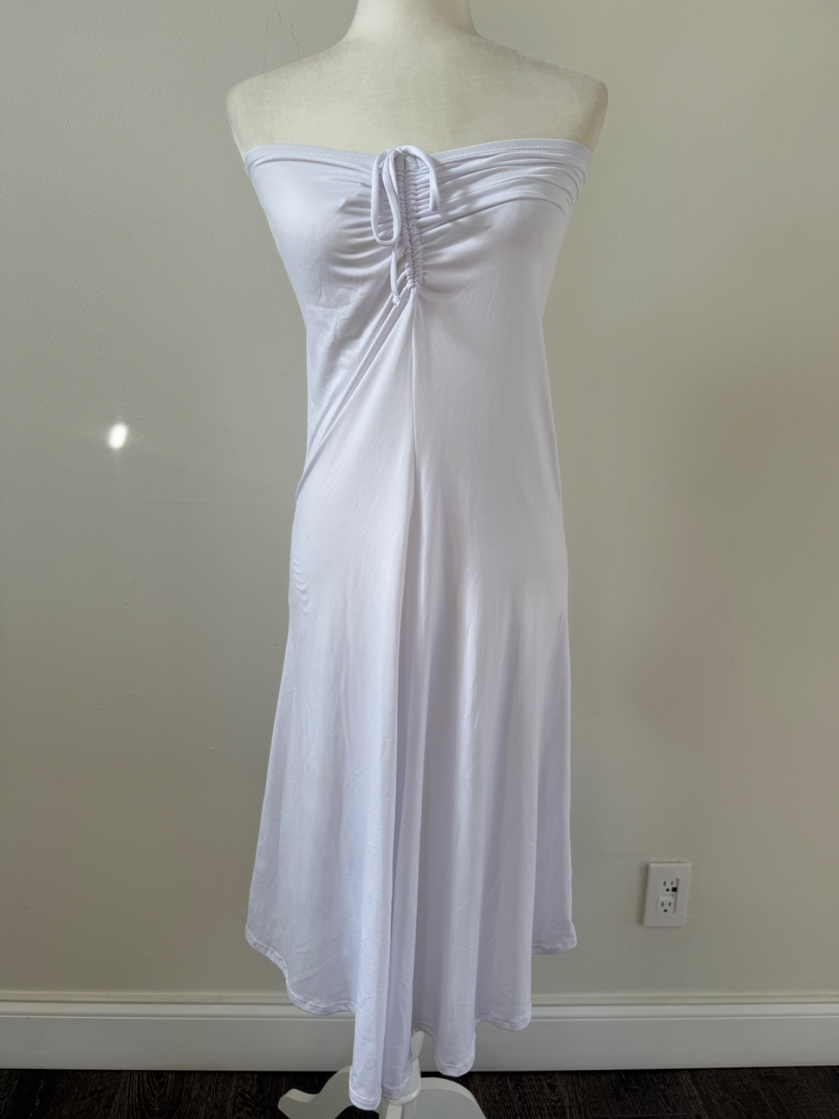 Fashion Nova Women’s White Strapless Maxi Dress Skirt Ruched Front Stretch Sz S