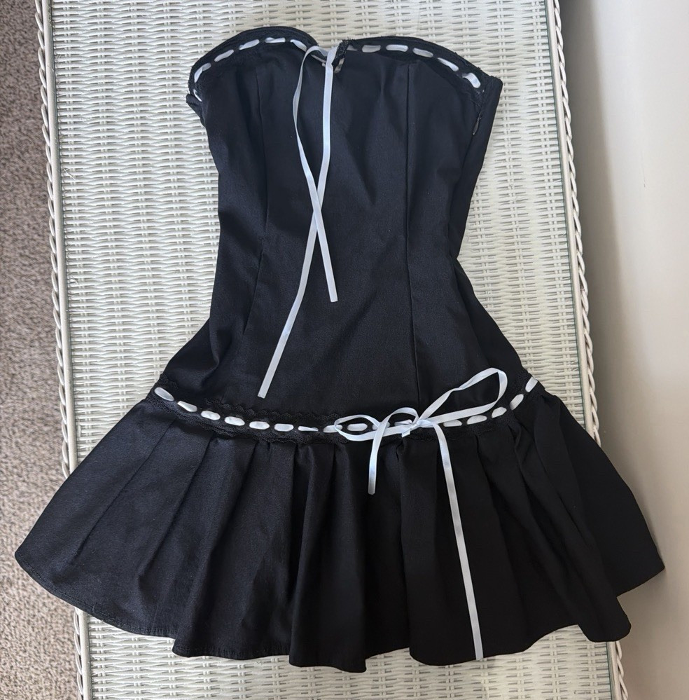 Motel Women’s XS Strapless Black White Bow Accent Mini Dress Short