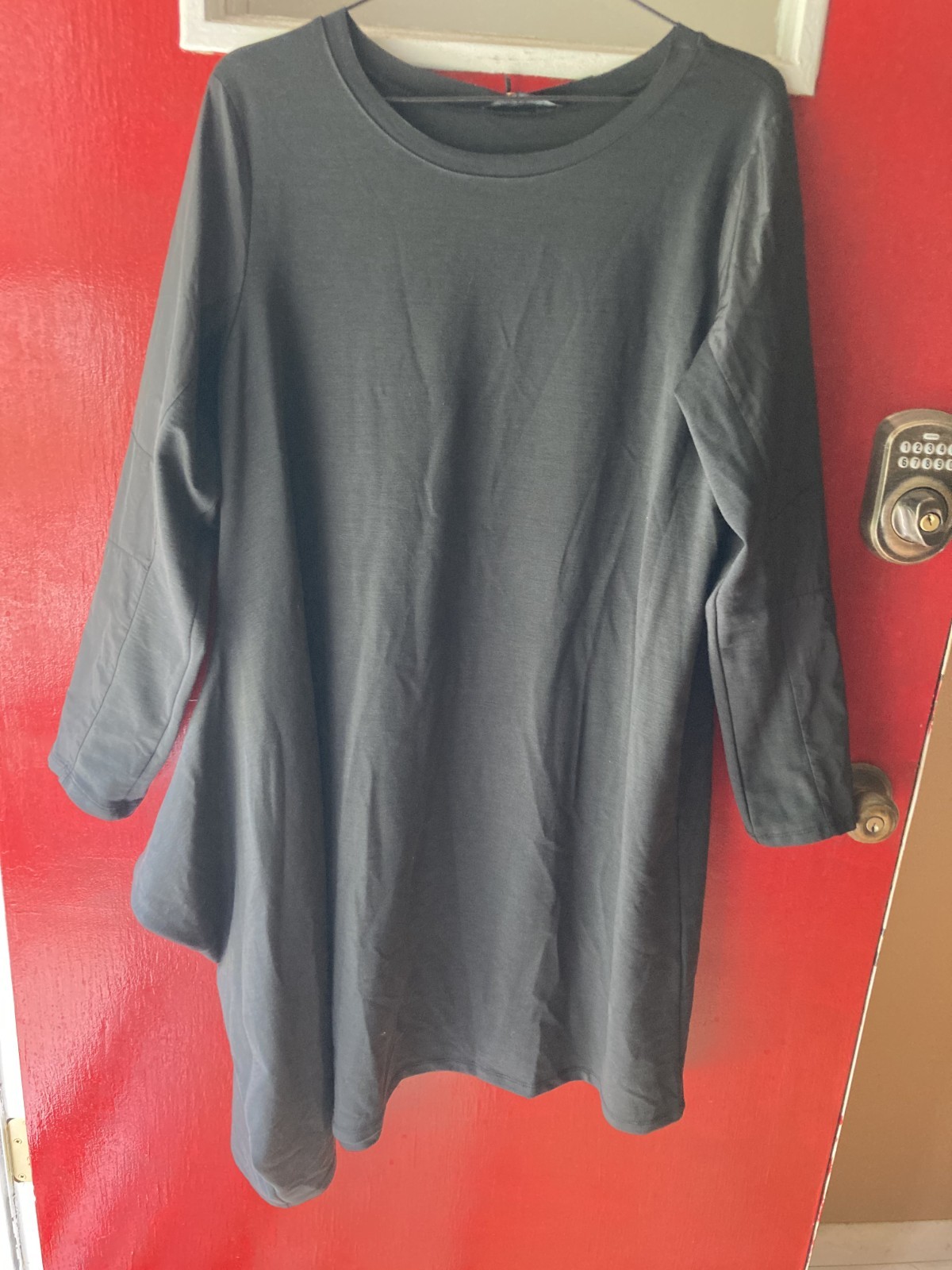 NWT Luukaa Black Balloon dress Size 5 (US 16) Long Sleeved Comfy and Chic