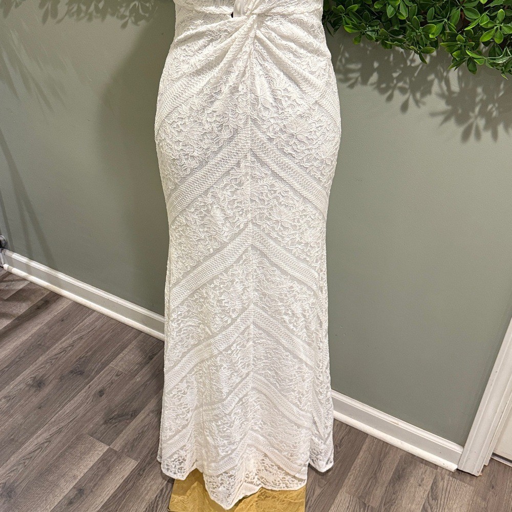 Adoring Attachment White Lace Twist-Front Sleeveless Dress