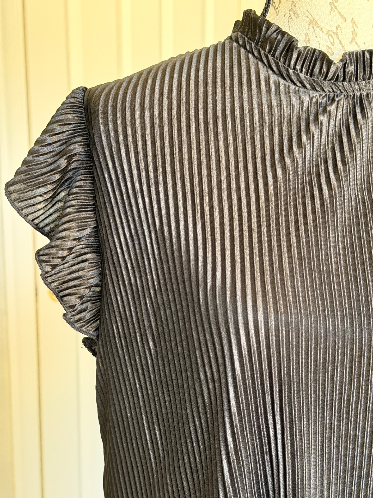 24seven Comfort Apparel Ruffle Cap Sleeve Pleated Tiered Mini Dress Black XL NWT