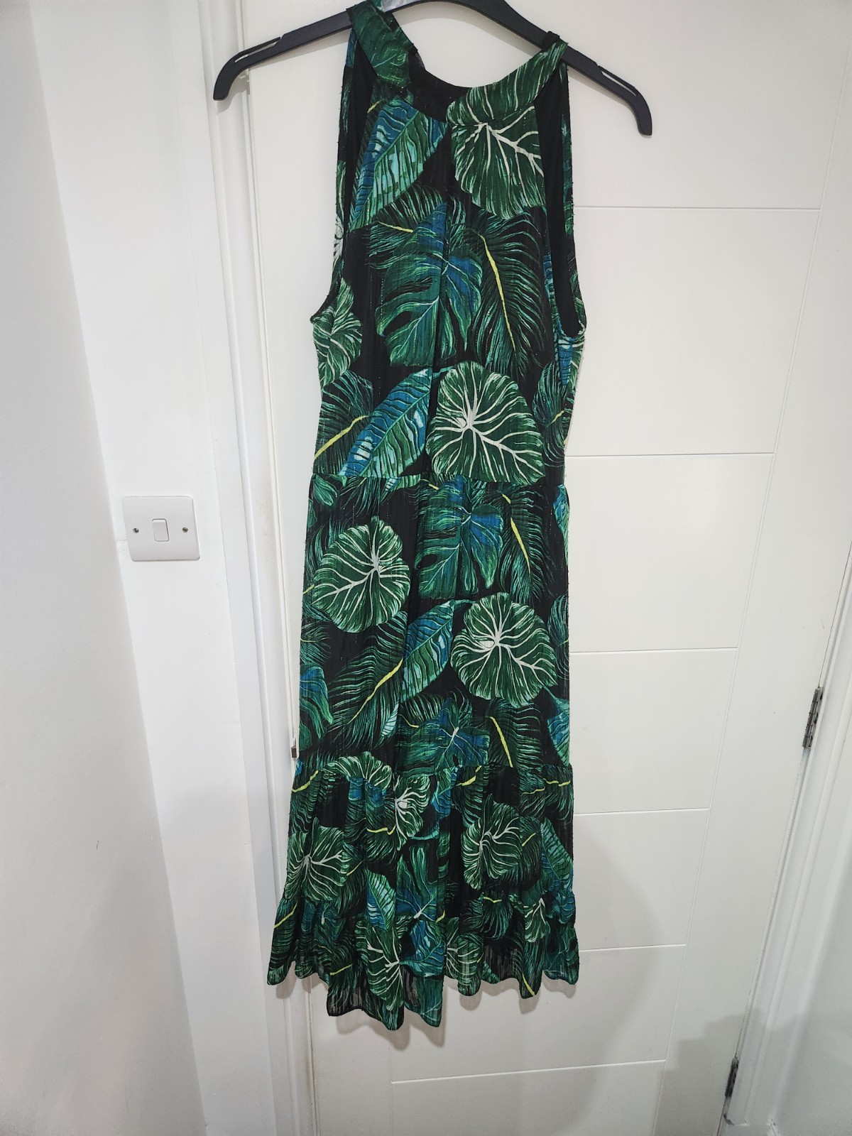 Roman Size 12 Green Tropical Leaf Print Tiered Halter Maxi Dress Shimmer