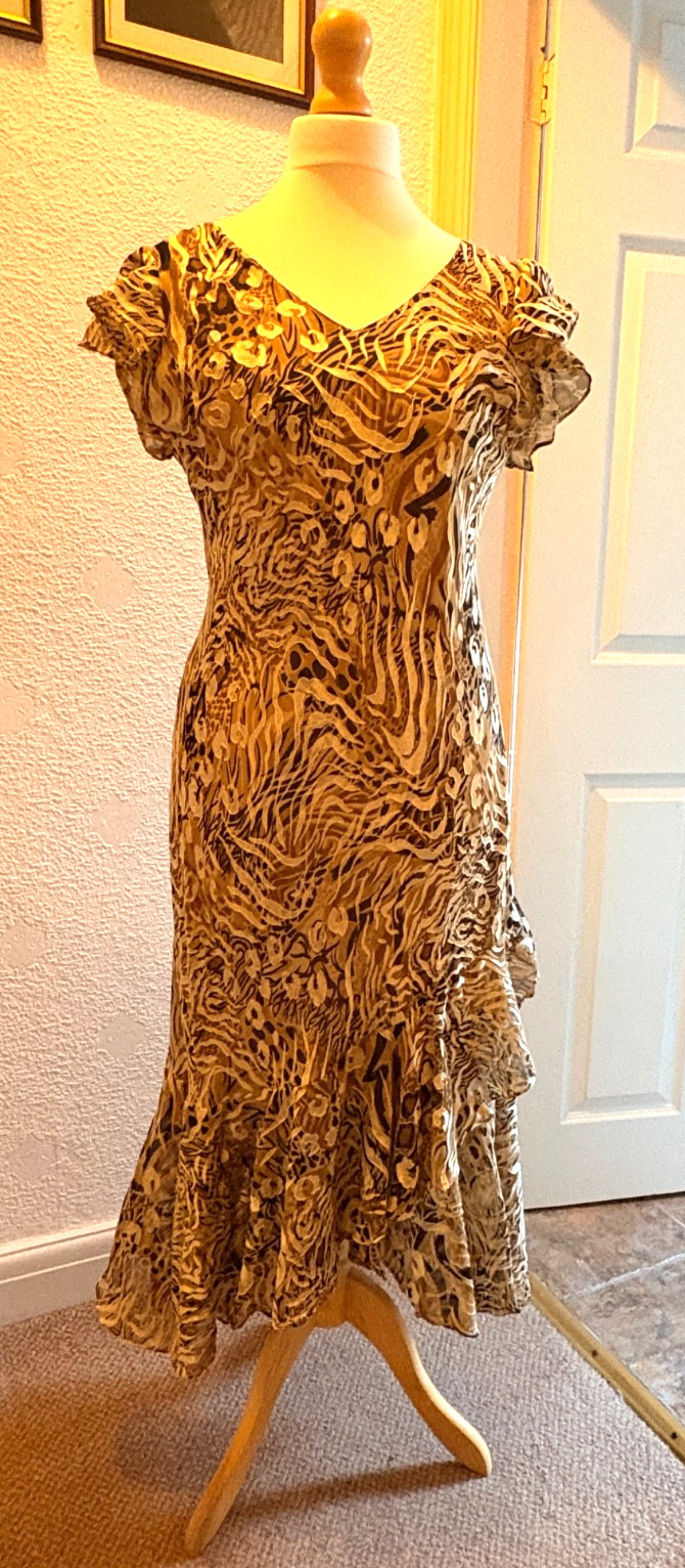 Banke.B Animal Print Midi Dress L Brown Beige Floaty Ruffle Occasion