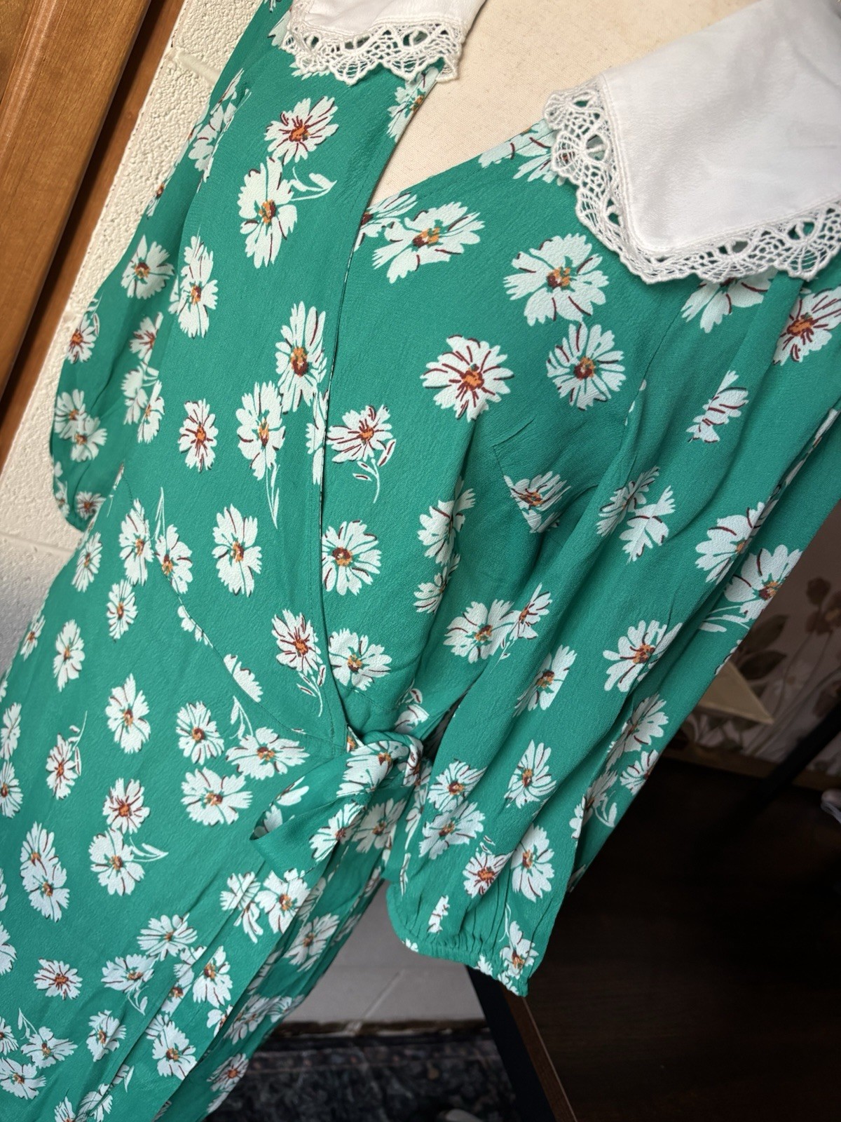 Miss Selfridge Size 8 Collared Green Floral Wrap Dress 70s Preppy New