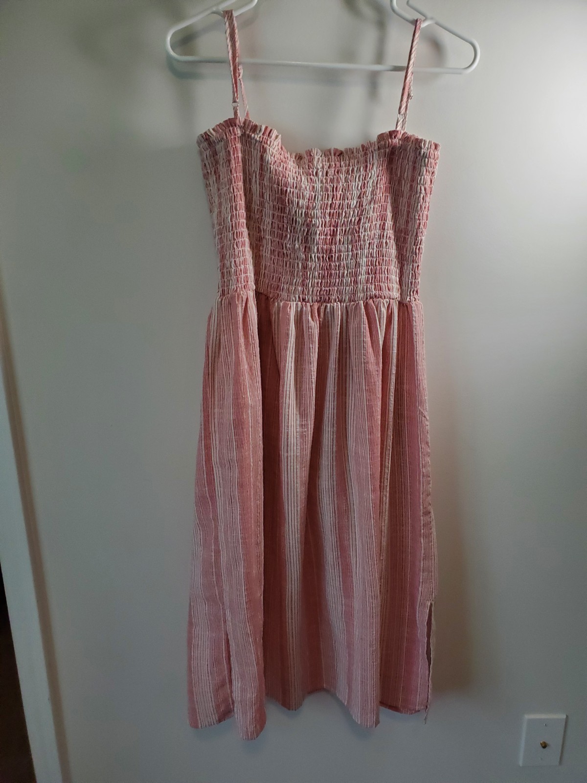 Easel Botique Pink Striped Button Detailed Smocked Dress Size Large